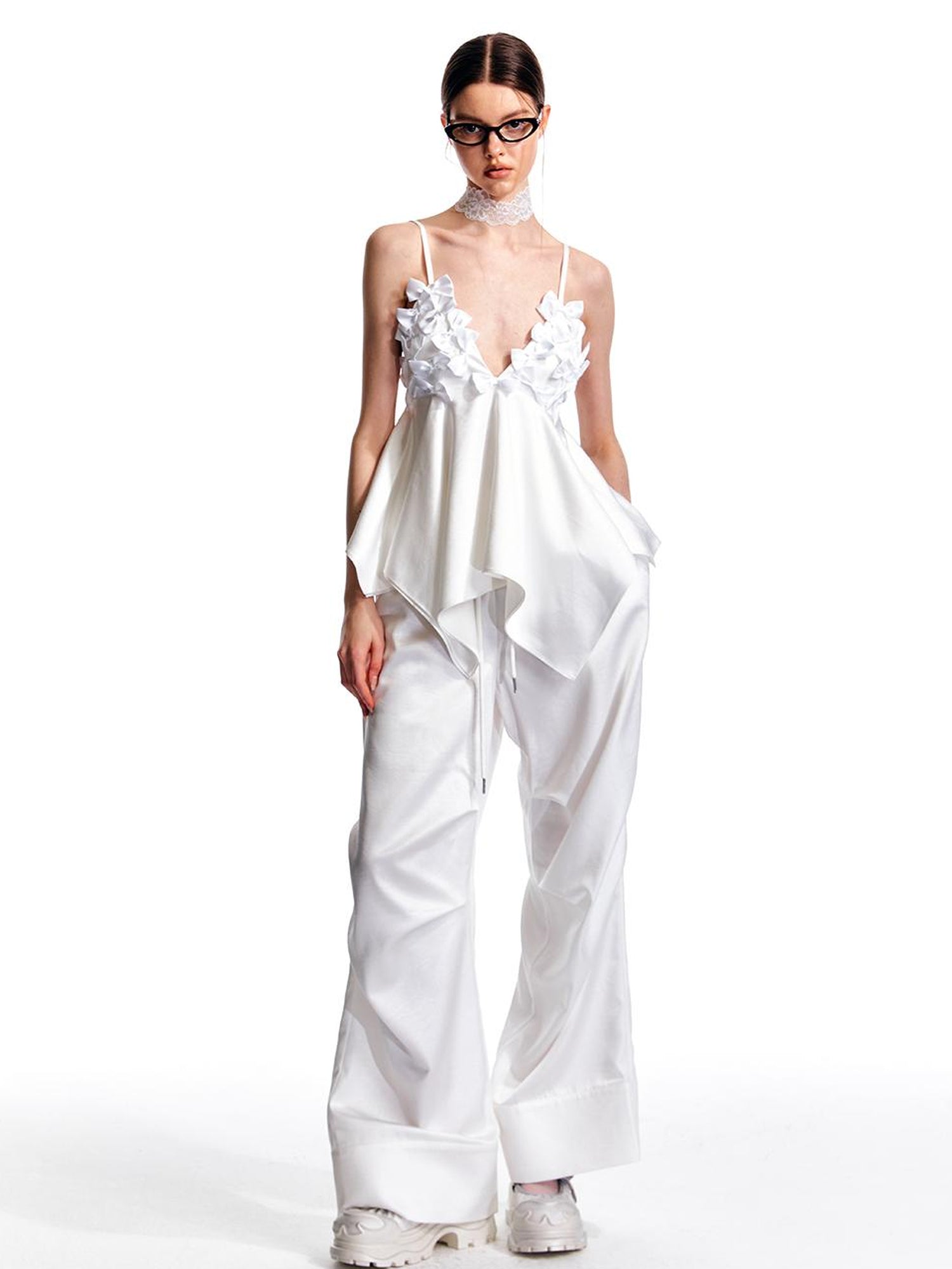 ALINNV STUDIO Low Rise Relaxed Trousers with Elastic Waist