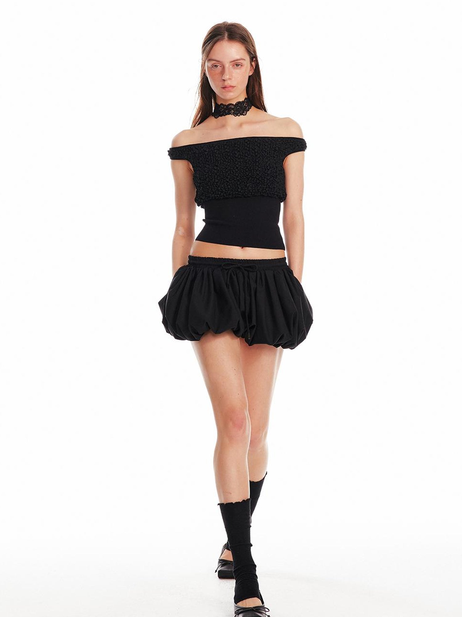 ALINNV STUDIO Textured Bubble Shorts With Elastic Waist