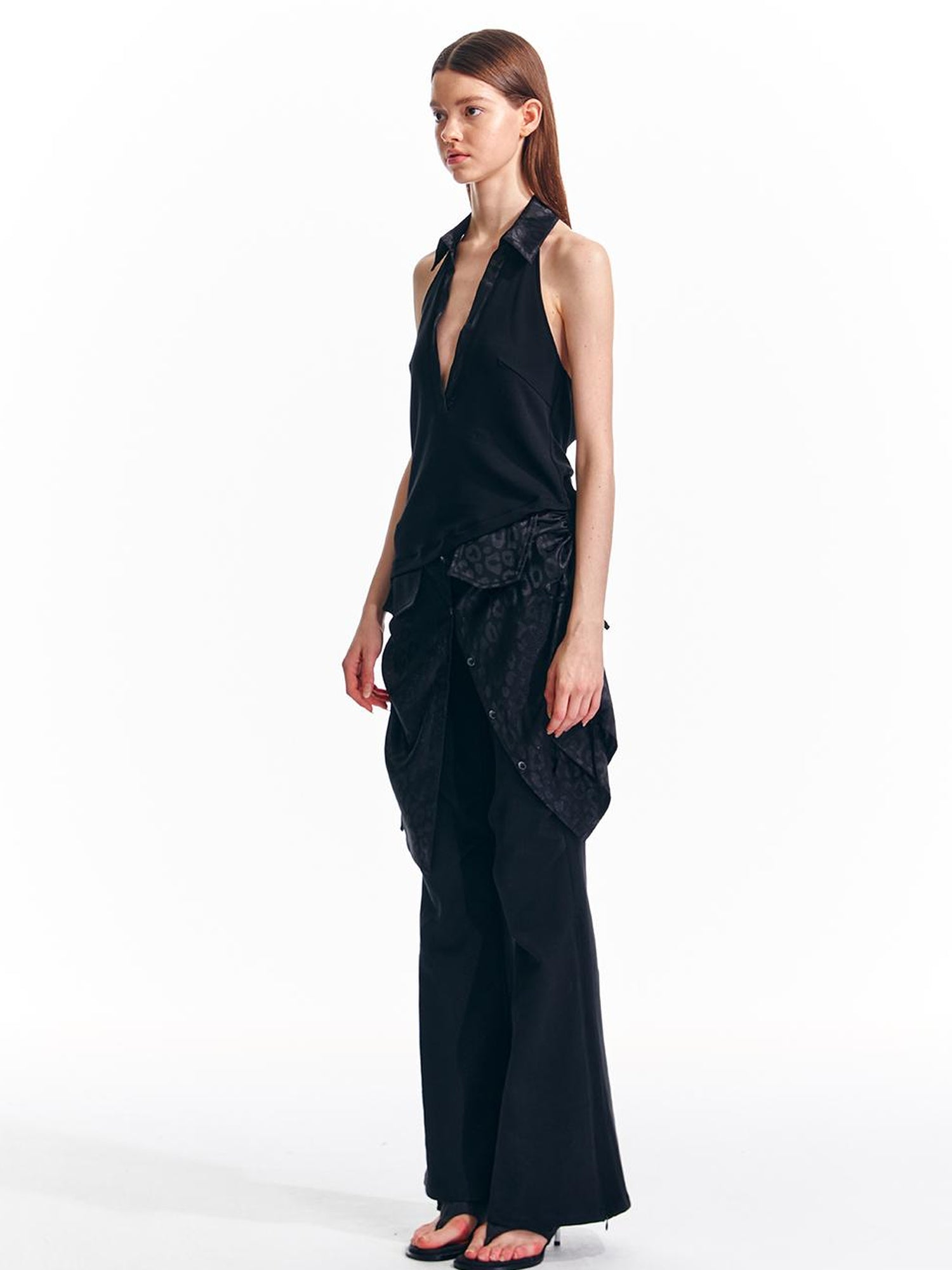 ALINNV STUDIO V-Neck Halter Backless Maxi Dress Adjustable Slit