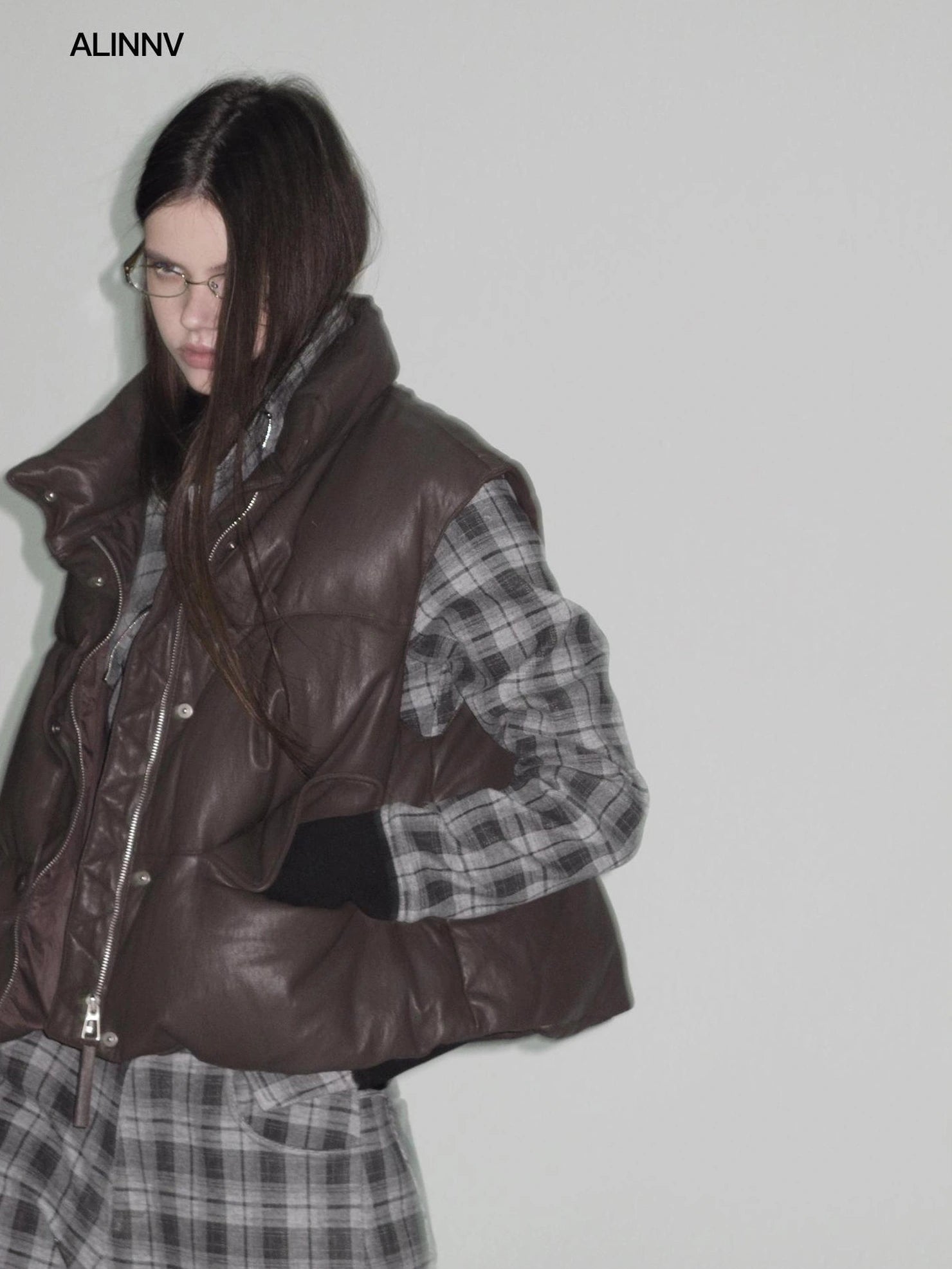 ALINNV STUDIO Vintage Pu Leather Stand Collar Zip Up Thermal Vest Down Jacket