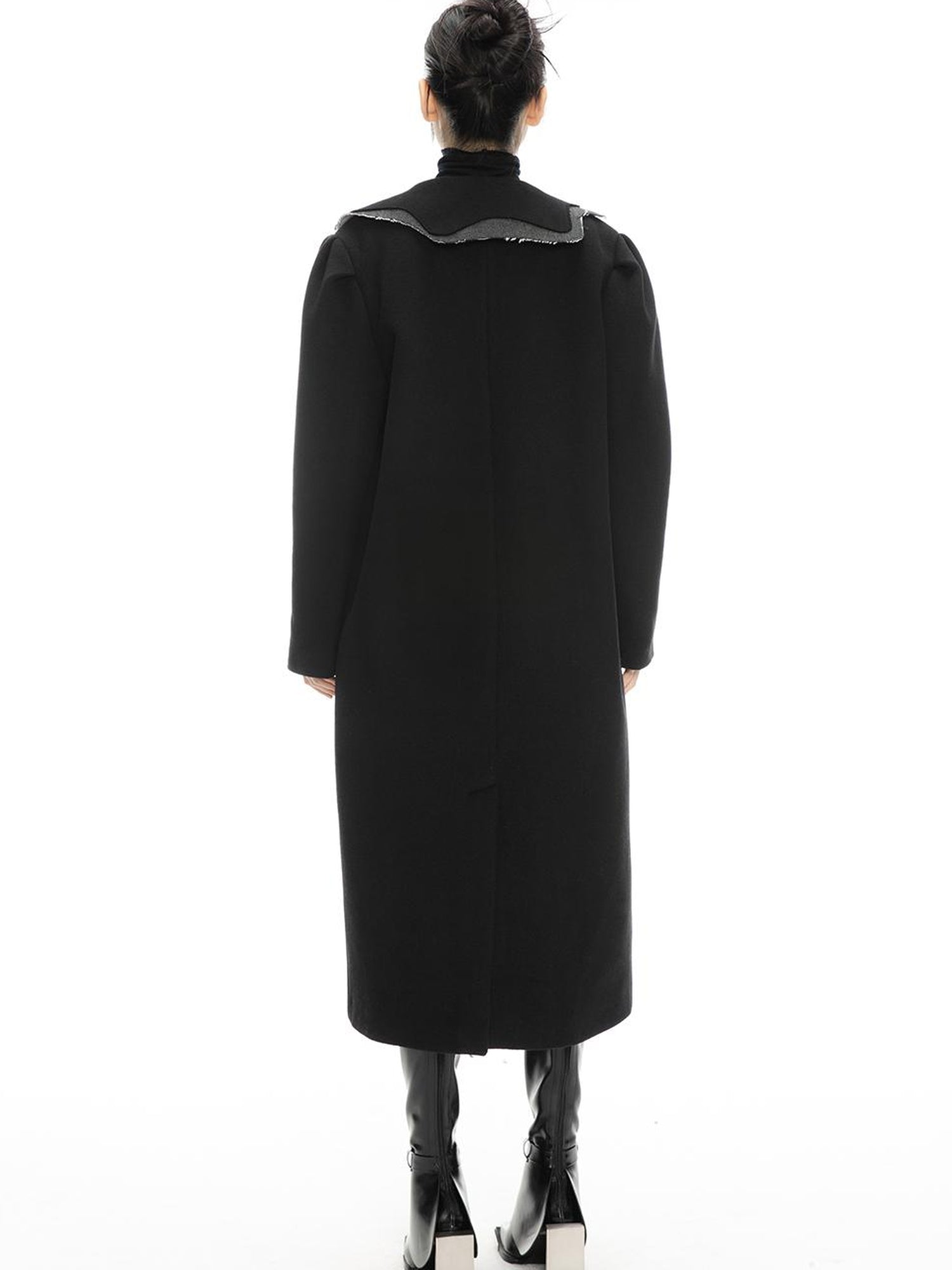 ALINNV STUDIO Wavy Trim Wool Blend Coat with Denim Details