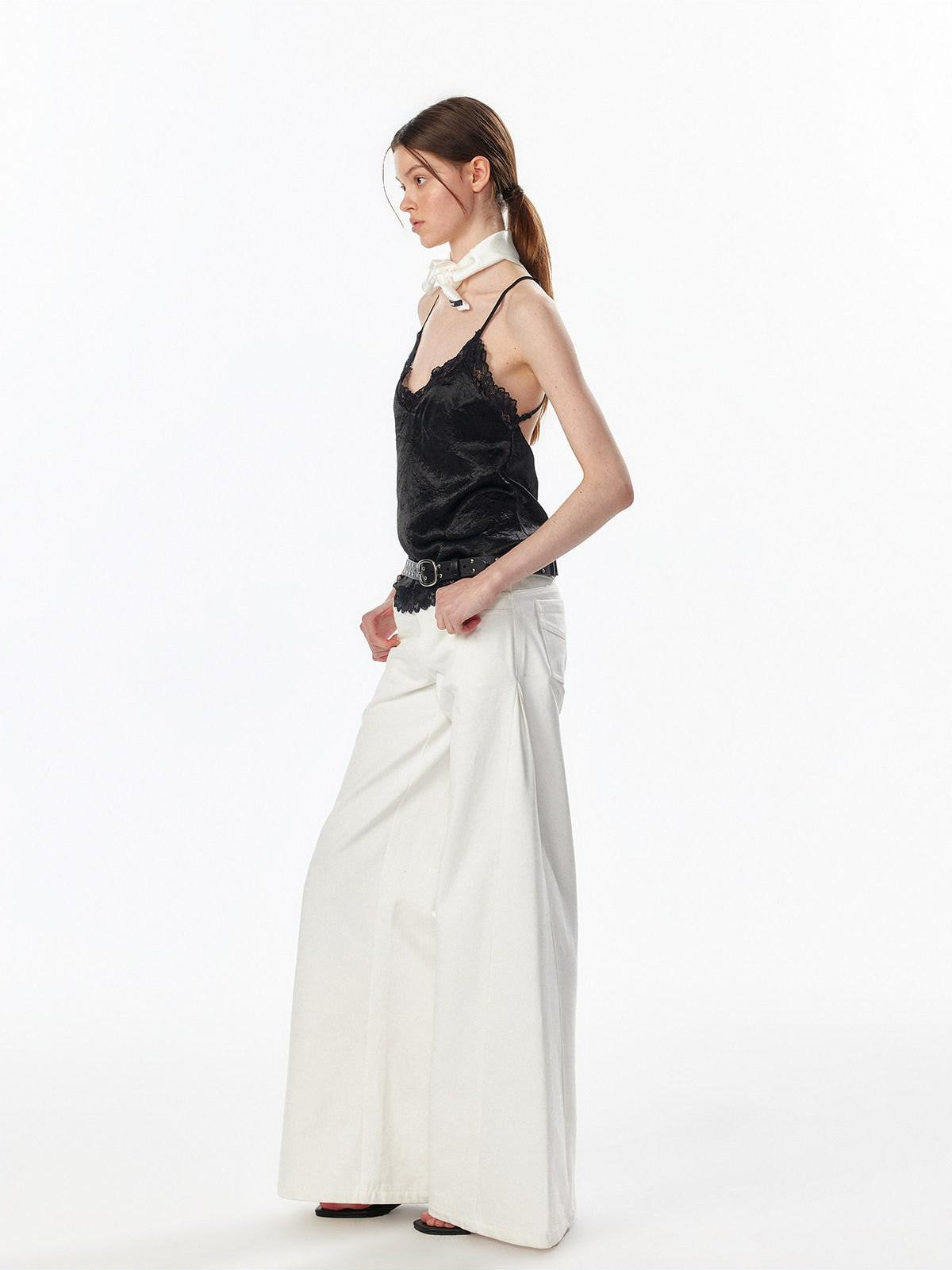 ALINNV Satin Lace Backless V-neck Short Straight Women&