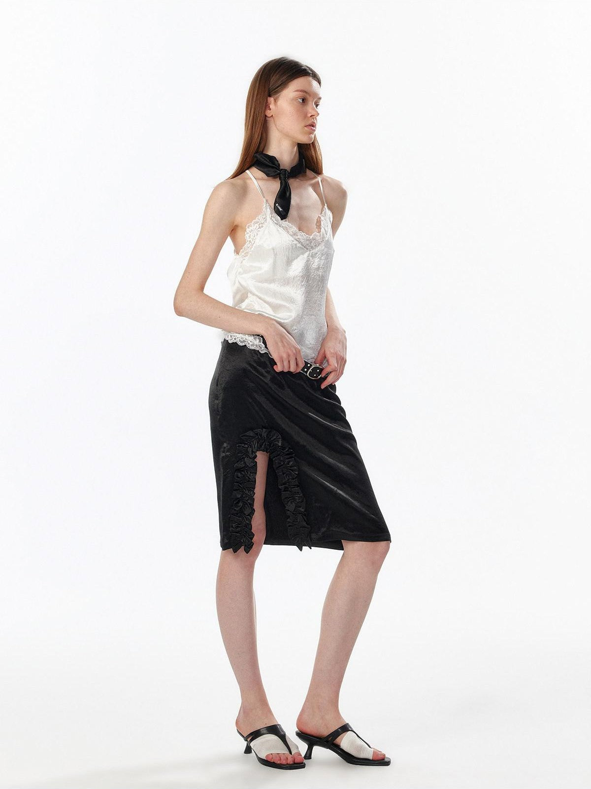 ALINNV Satin Lace Backless V-neck Short Straight Women&