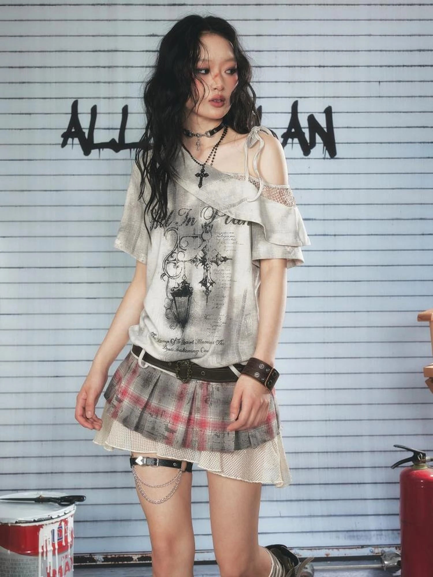 Asymmetrical Spliced Off Shoulder Tee