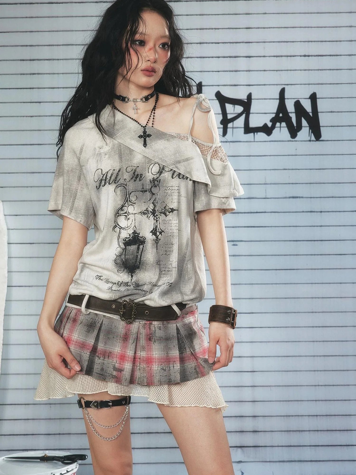 Asymmetrical Spliced Off Shoulder Tee
