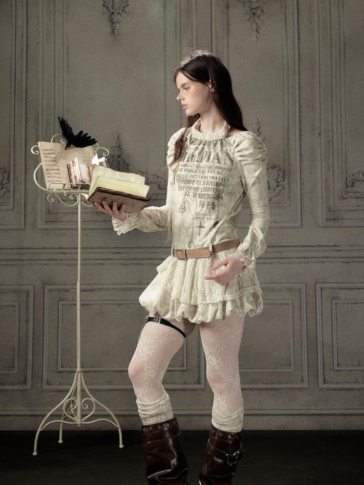 ALL iN plan Beige Halter Lace Spliced Long Sleeve Women&