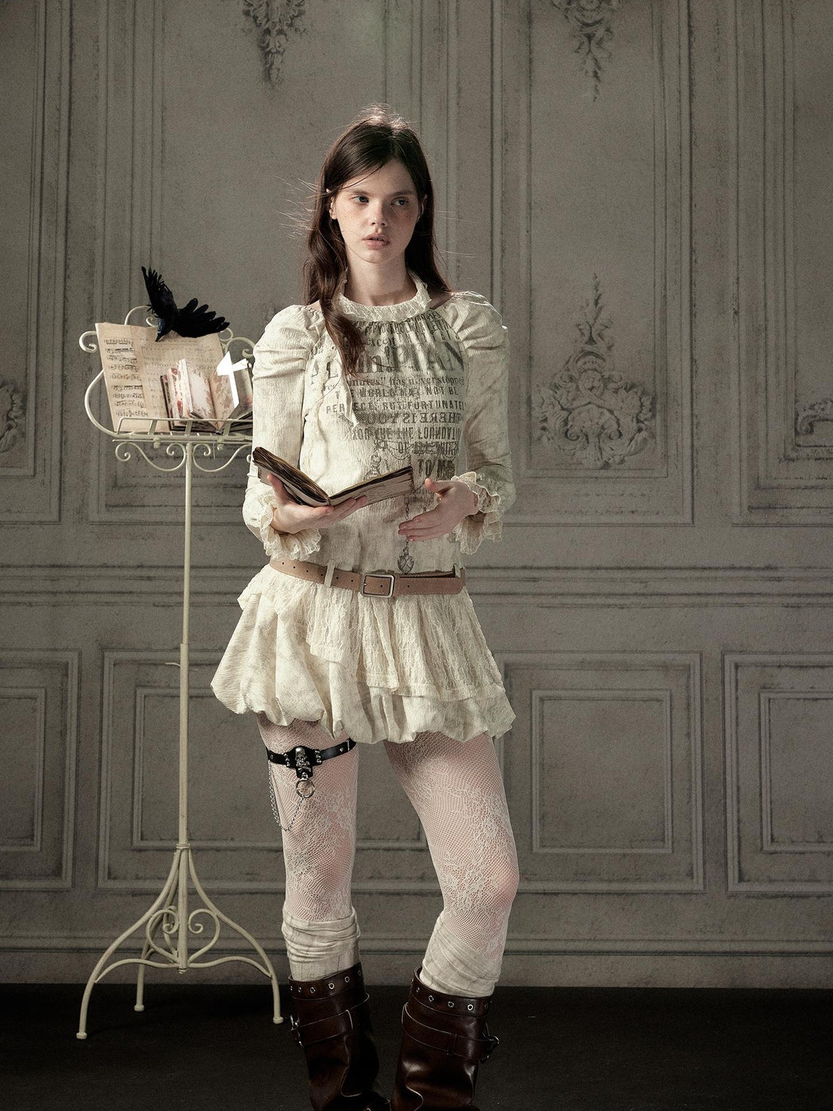 ALL iN plan Beige Halter Lace Spliced Long Sleeve Women&