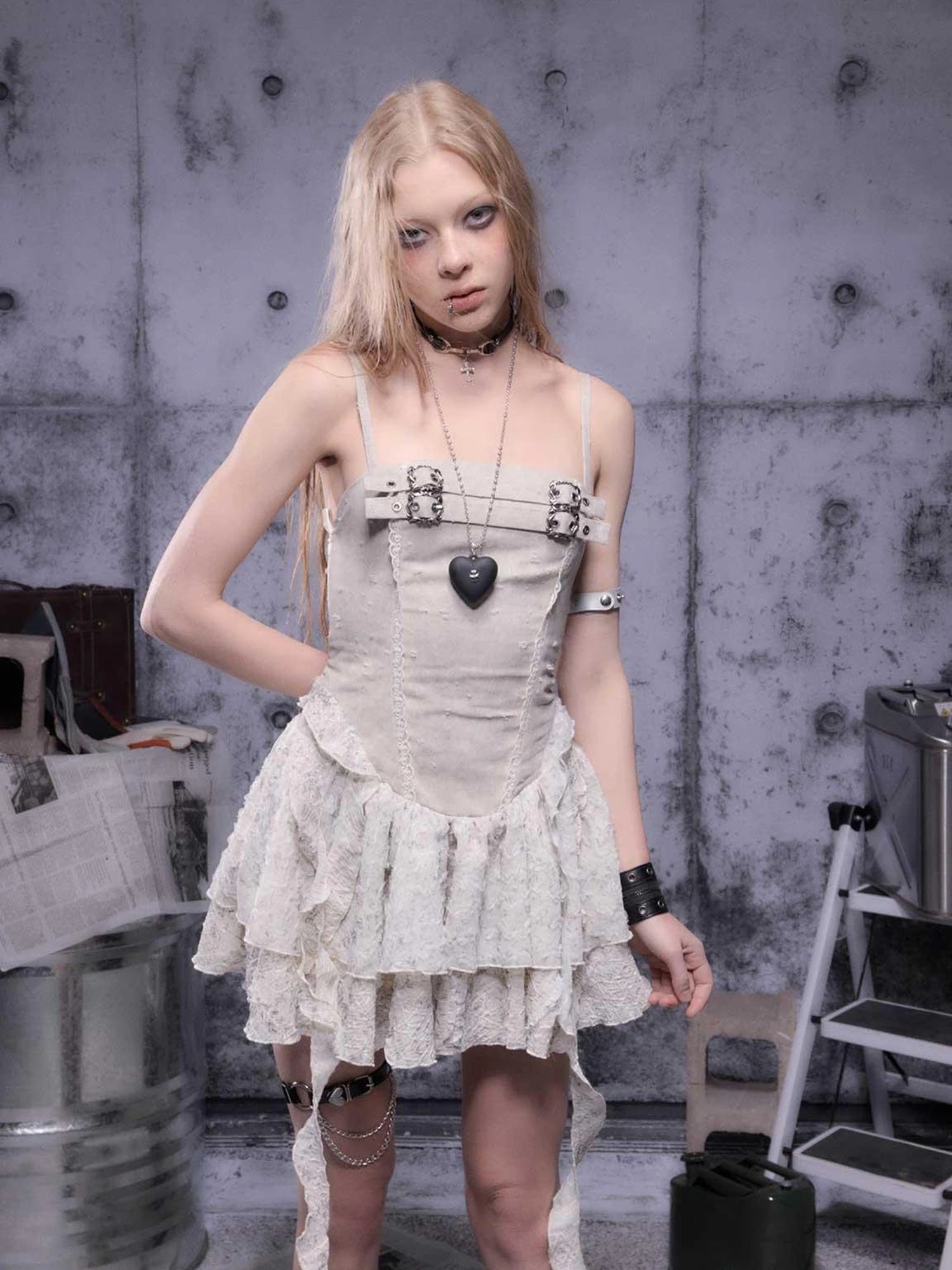 Gear-Bite Mesh Mini Dress V-Neck T-Shirt Long-Sleeve