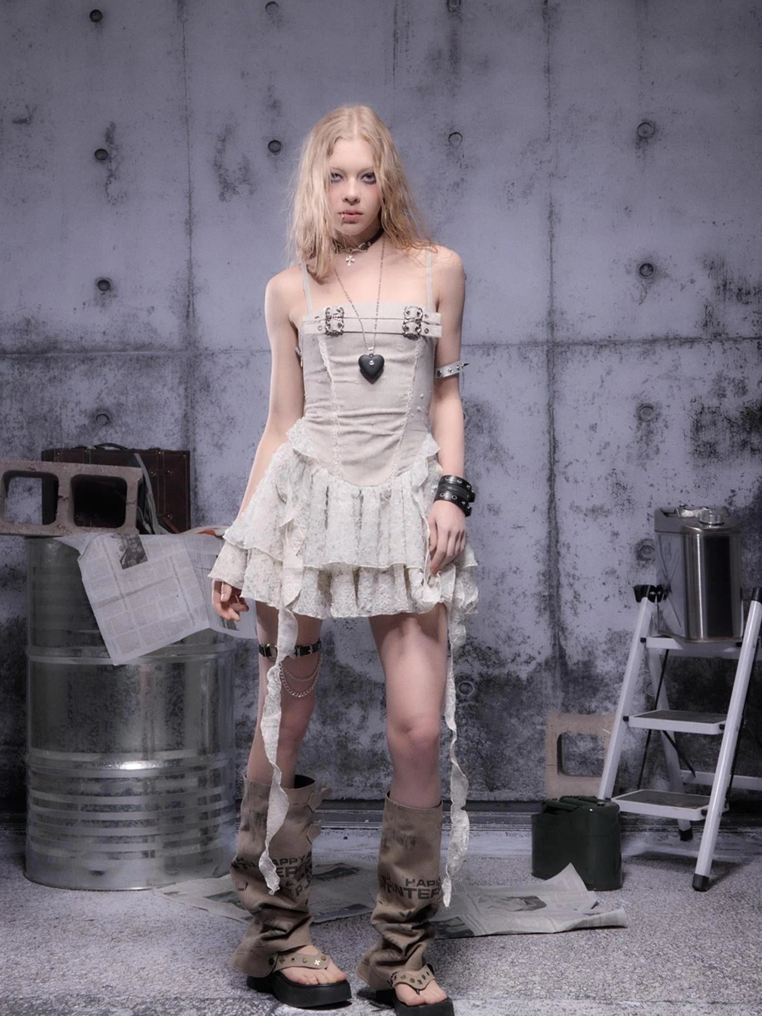 Gear-Bite Mesh Mini Dress V-Neck T-Shirt Long-Sleeve