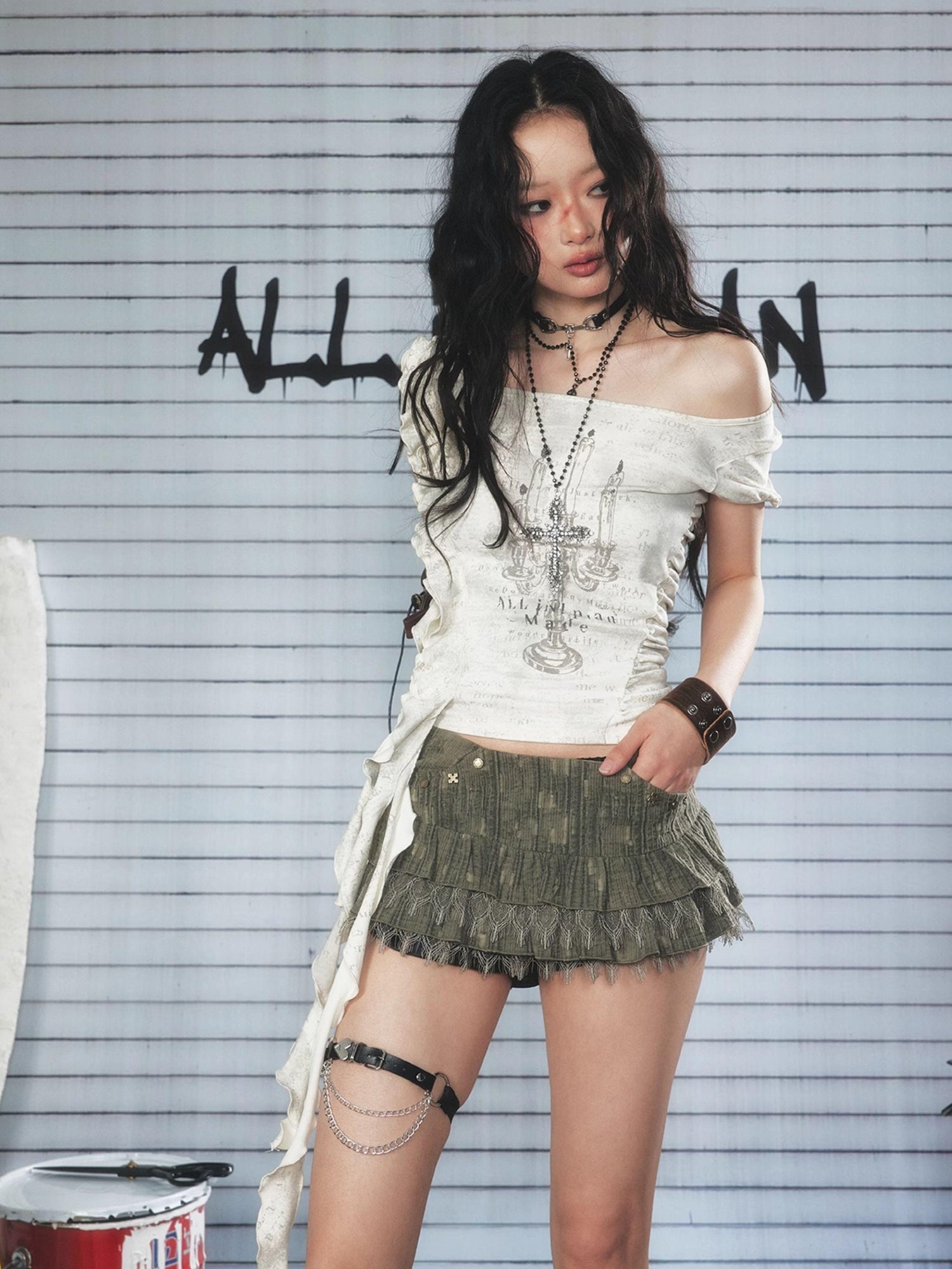ALL iN plan Low Rise Layered Lace Short Skirt In Green