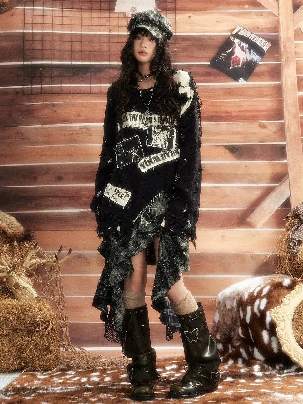 ALL iN plan Moonlight Hunter Distressed Patchwork Sweater V-neck T-shirt Long Sleeve Sweater