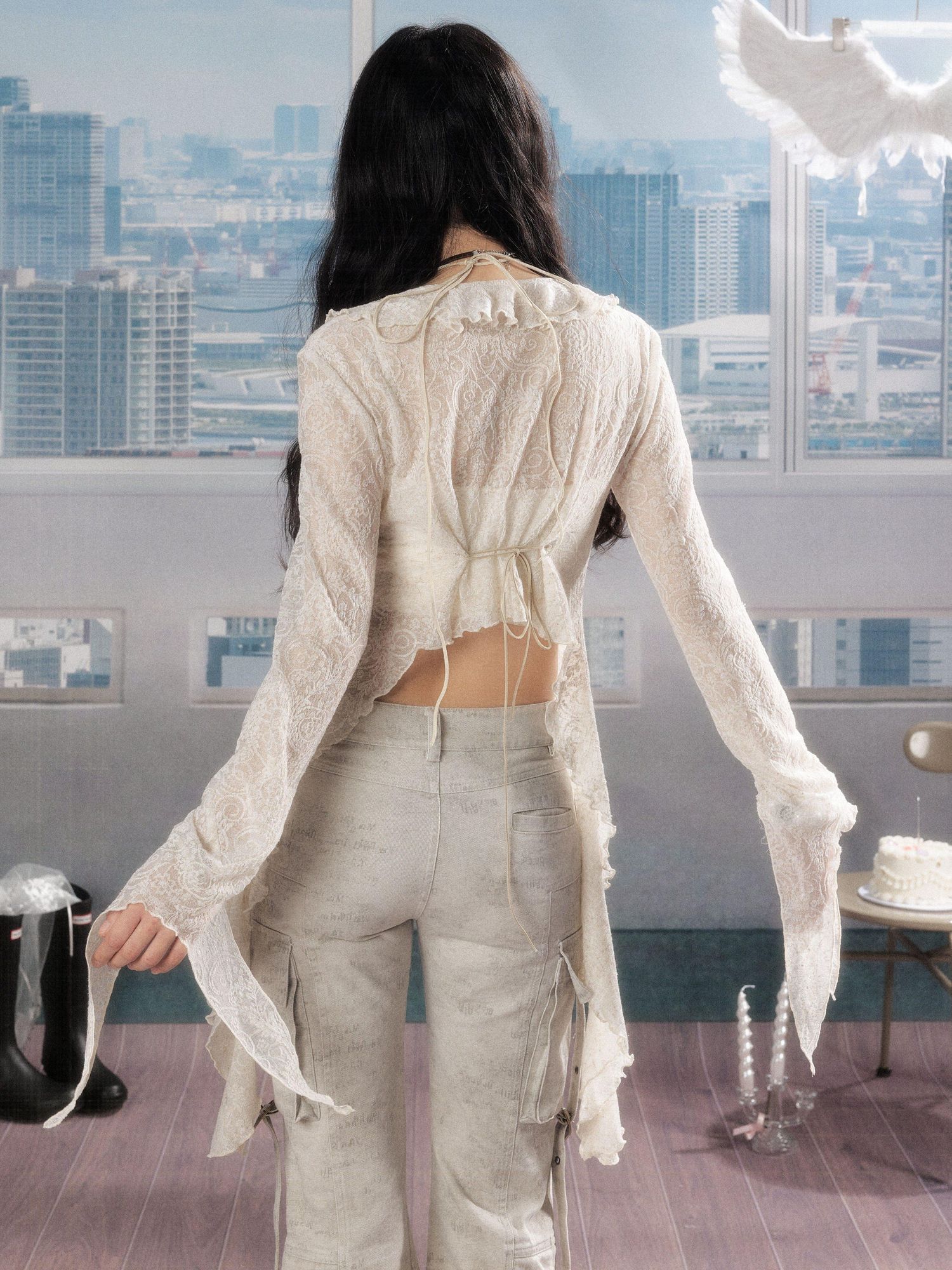 ALL iN plan Uv Protection Linen Ruffle V-neck Slim Fit Cropped Long Sleeve Ivory Blouses