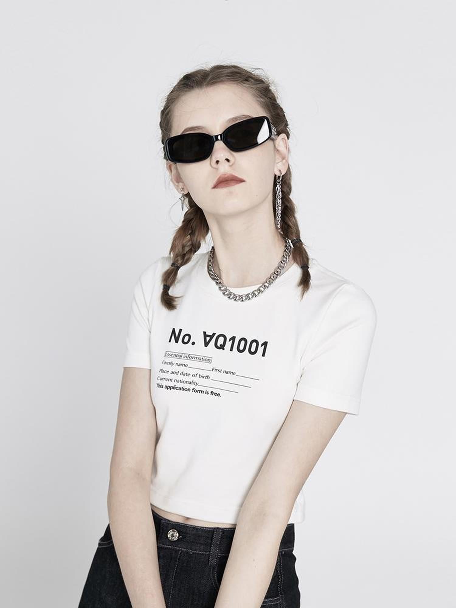 ANYQUESTION Black And White Printed Stretch Slim Fit Short Sleeve Women&