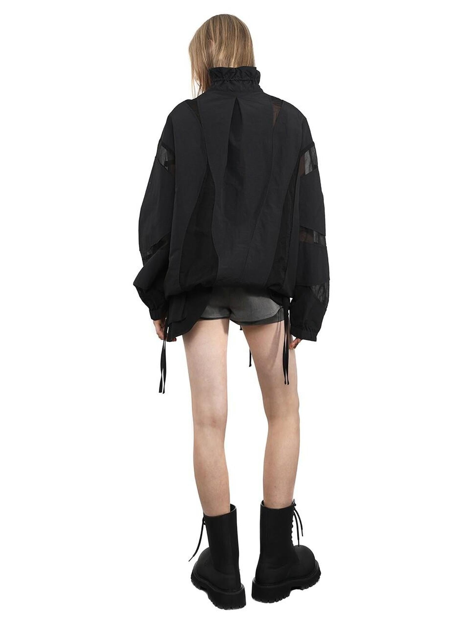 ANYQUESTION Black Mesh Panel Textured Pleated Stand Collar Women&