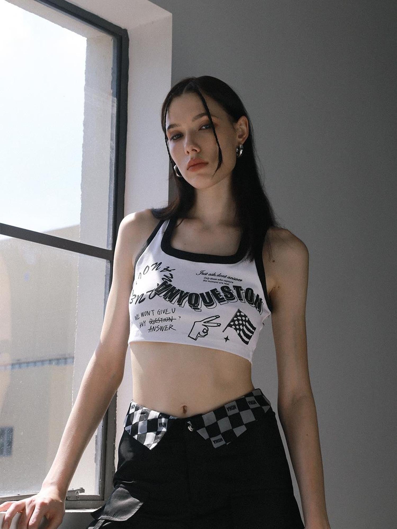 ANYQUESTION Black White Trim Allover Graffiti Letter Square Neck Women&