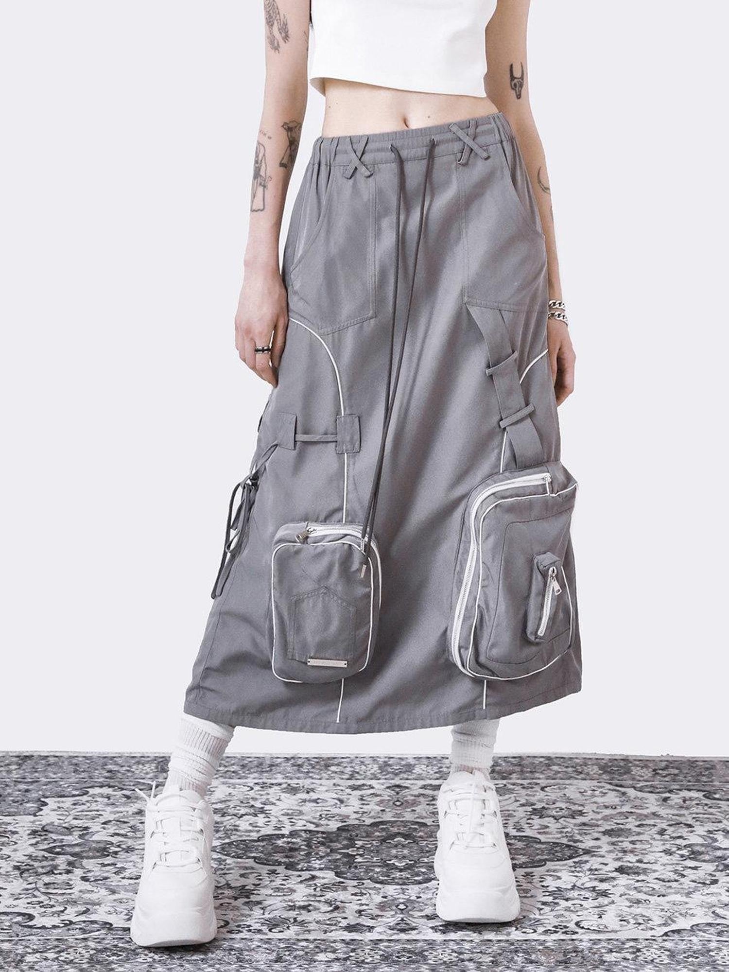 ANYQUESTION Gray Utility Elastic Waist Back Slit 3d Patch Pocket Women&