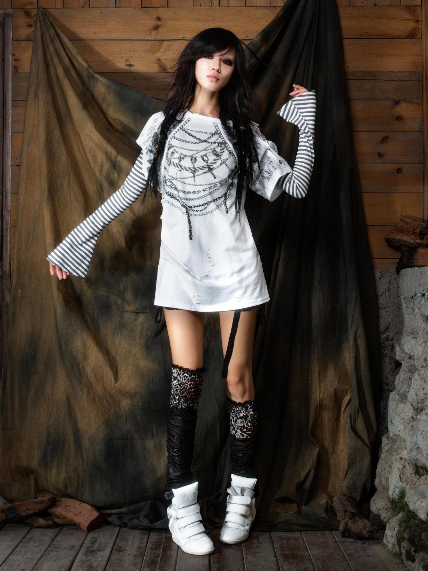 ARIADNAw Edgy Asymmetrical Drawstring Print Loose Bell Sleeve Women Short Sleeve T-Shirts