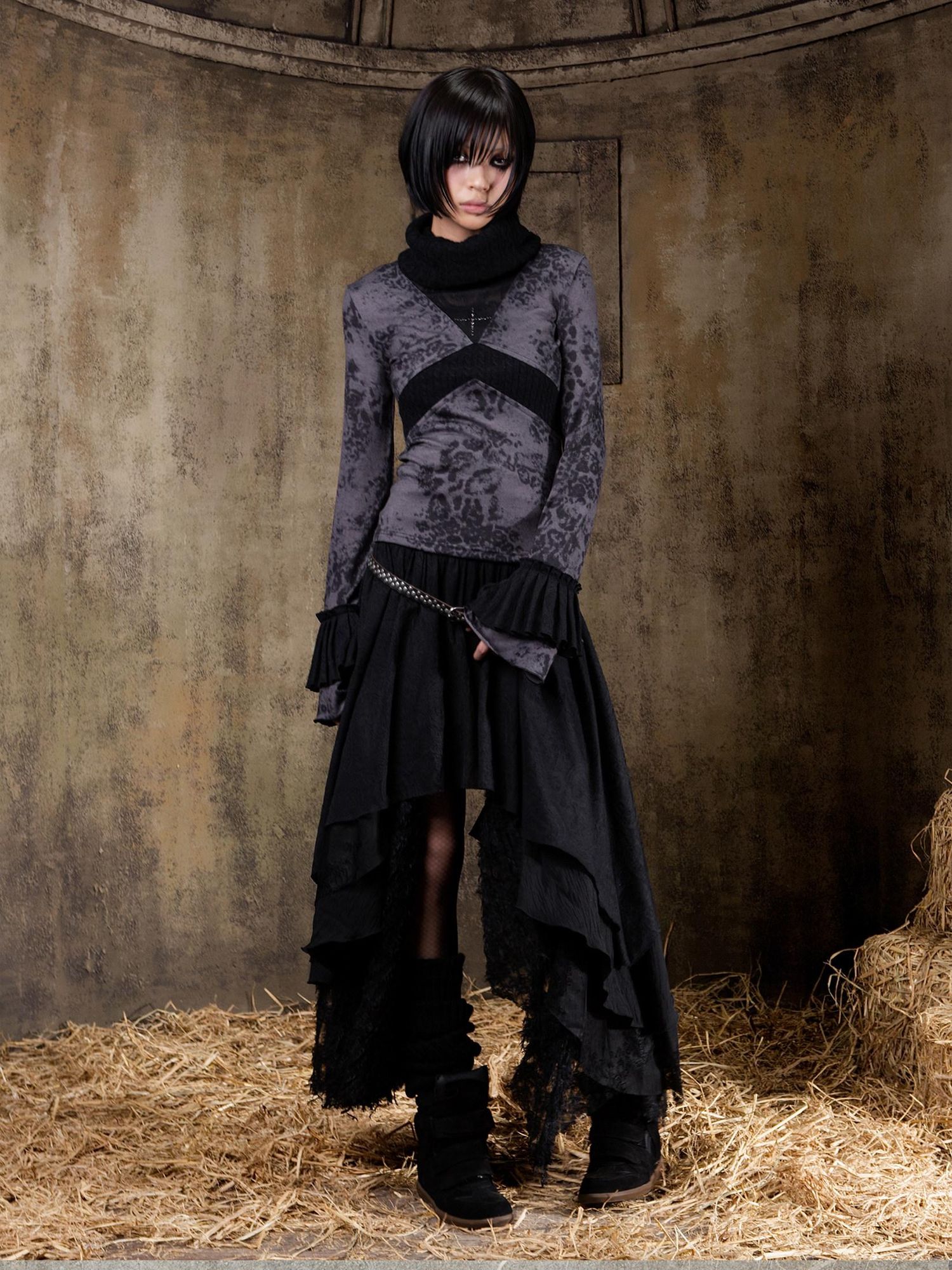 ARIADNAw Layered Gothic Aline Patchwork Midrise Black Beige Midi Skirt