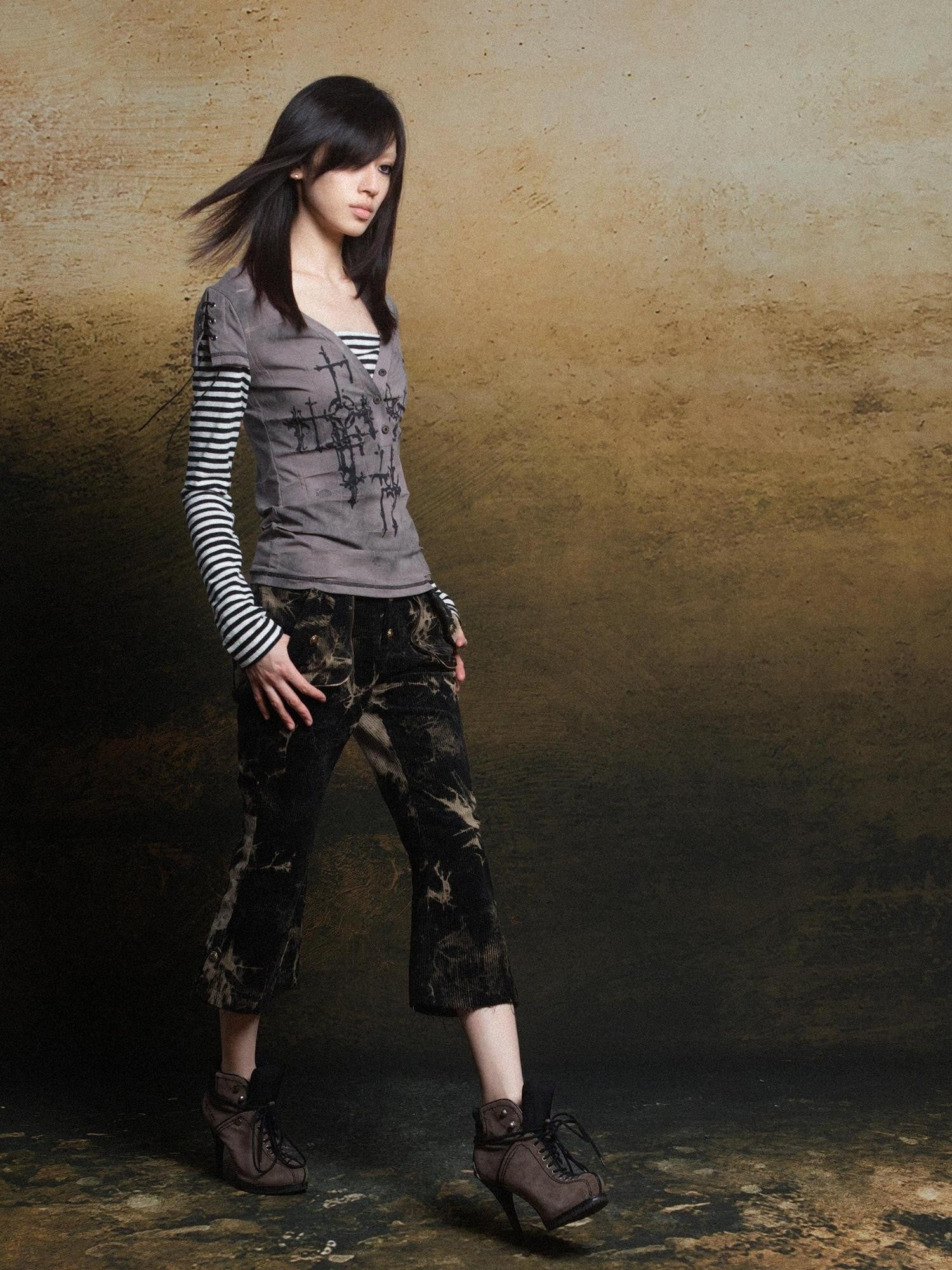 ARIADNAw Totem Cross Print Faux Layered Punk Women&
