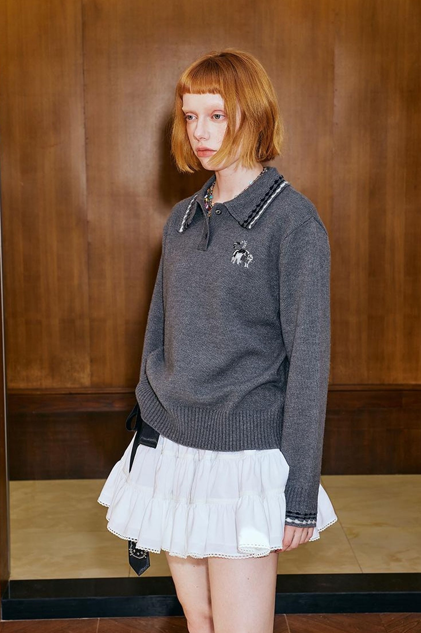DIDDI MODA Academy Style Polo Knit With Embroidered Kitty And Heart