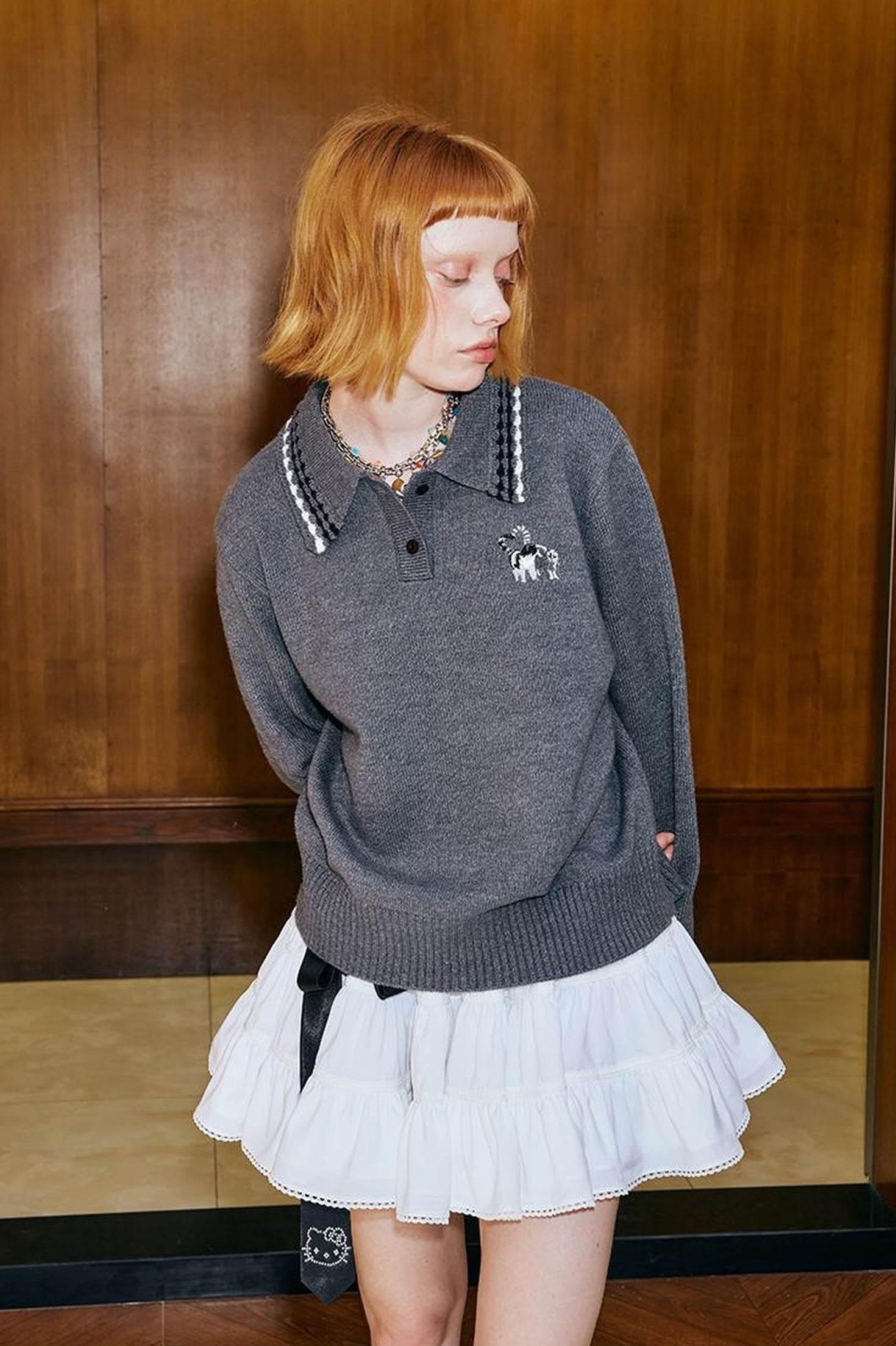 DIDDI MODA Academy Style Polo Knit With Embroidered Kitty And Heart