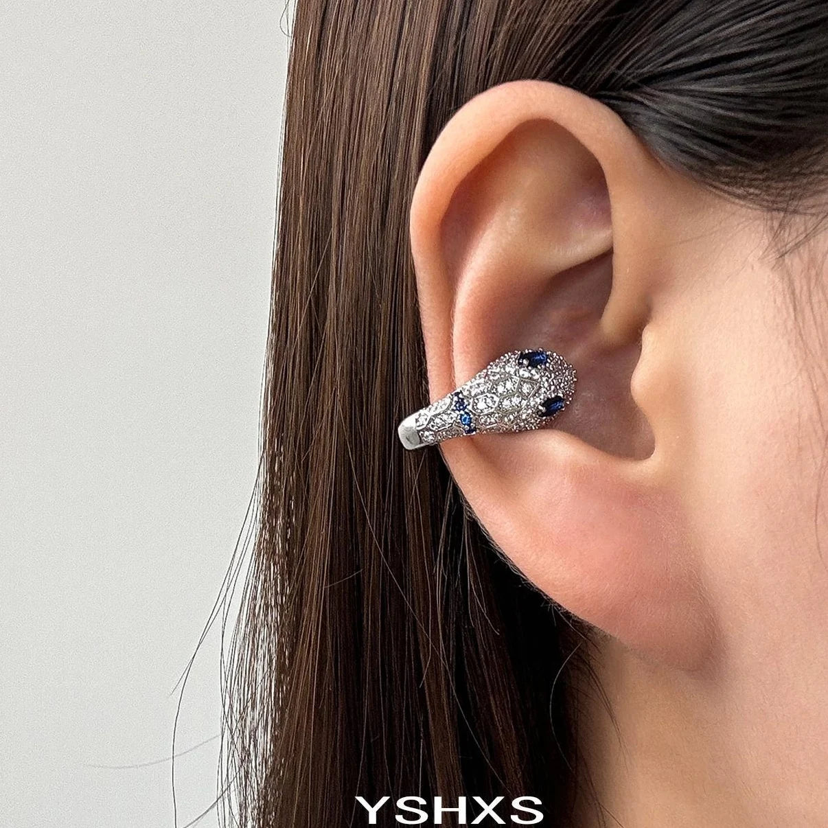 Accessories Adjustable Blue Diamond Serpent Ear Cuff