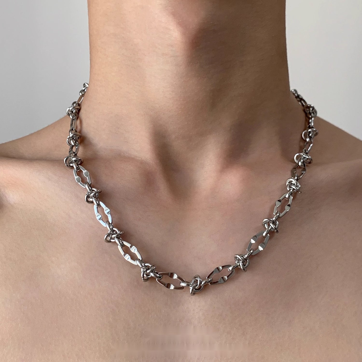Accessories_Adjustable_Titanium_Steel_Collar_Necklace_MISSTT