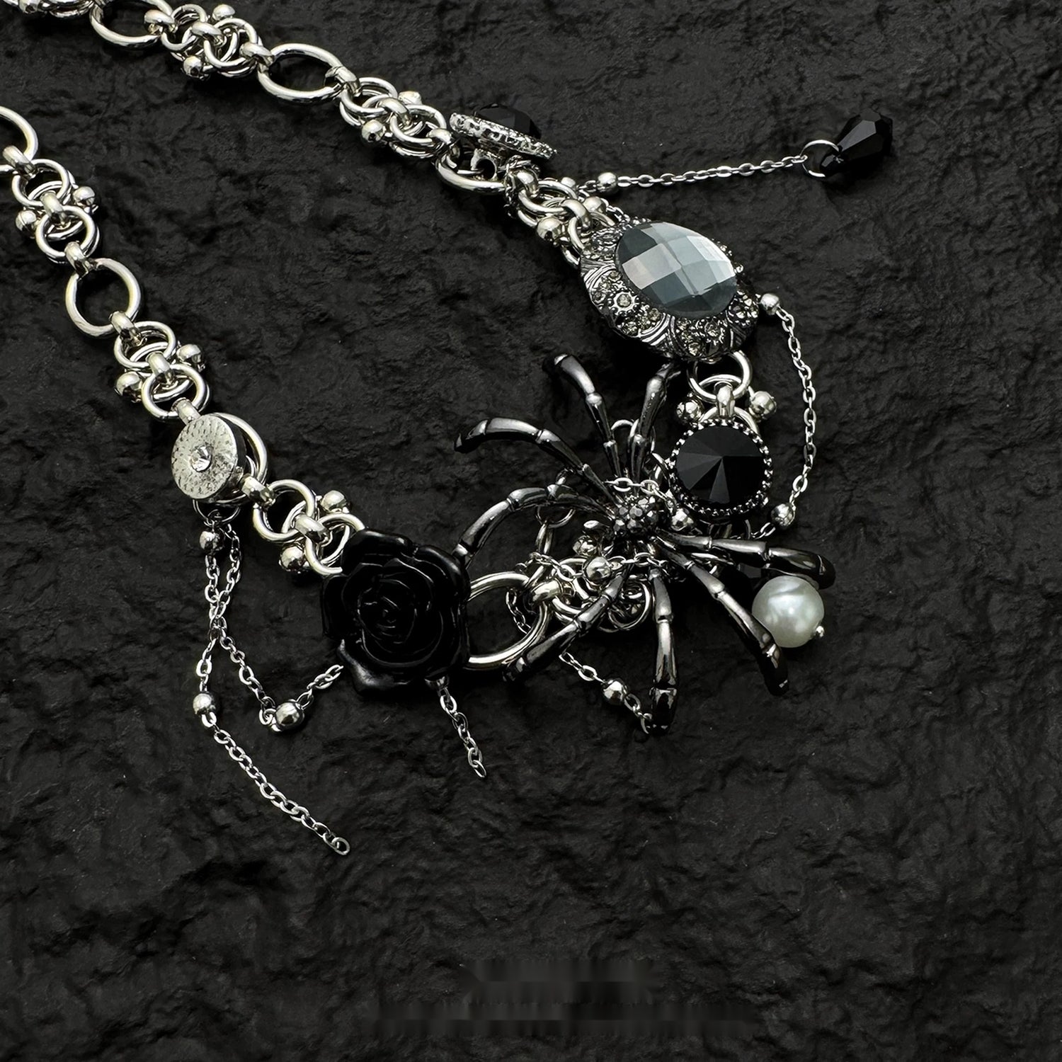 Accessories_Black_Spider_Zircon_Fringe_Choker_MISSTT