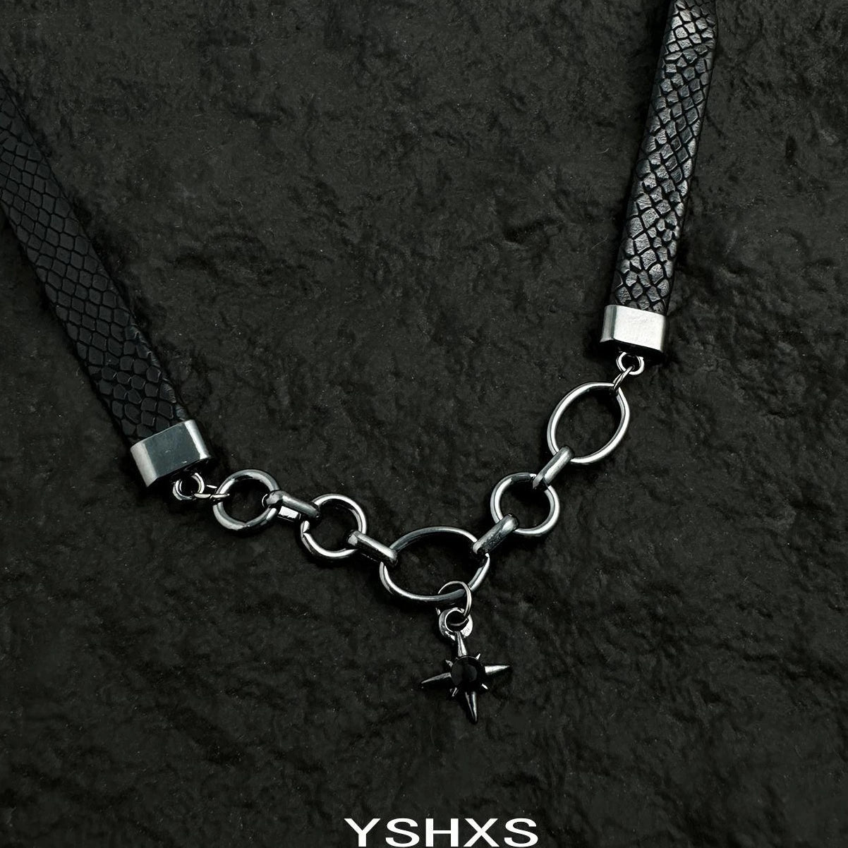Accessories Black Star Leather Choker With Gunmetal Chain