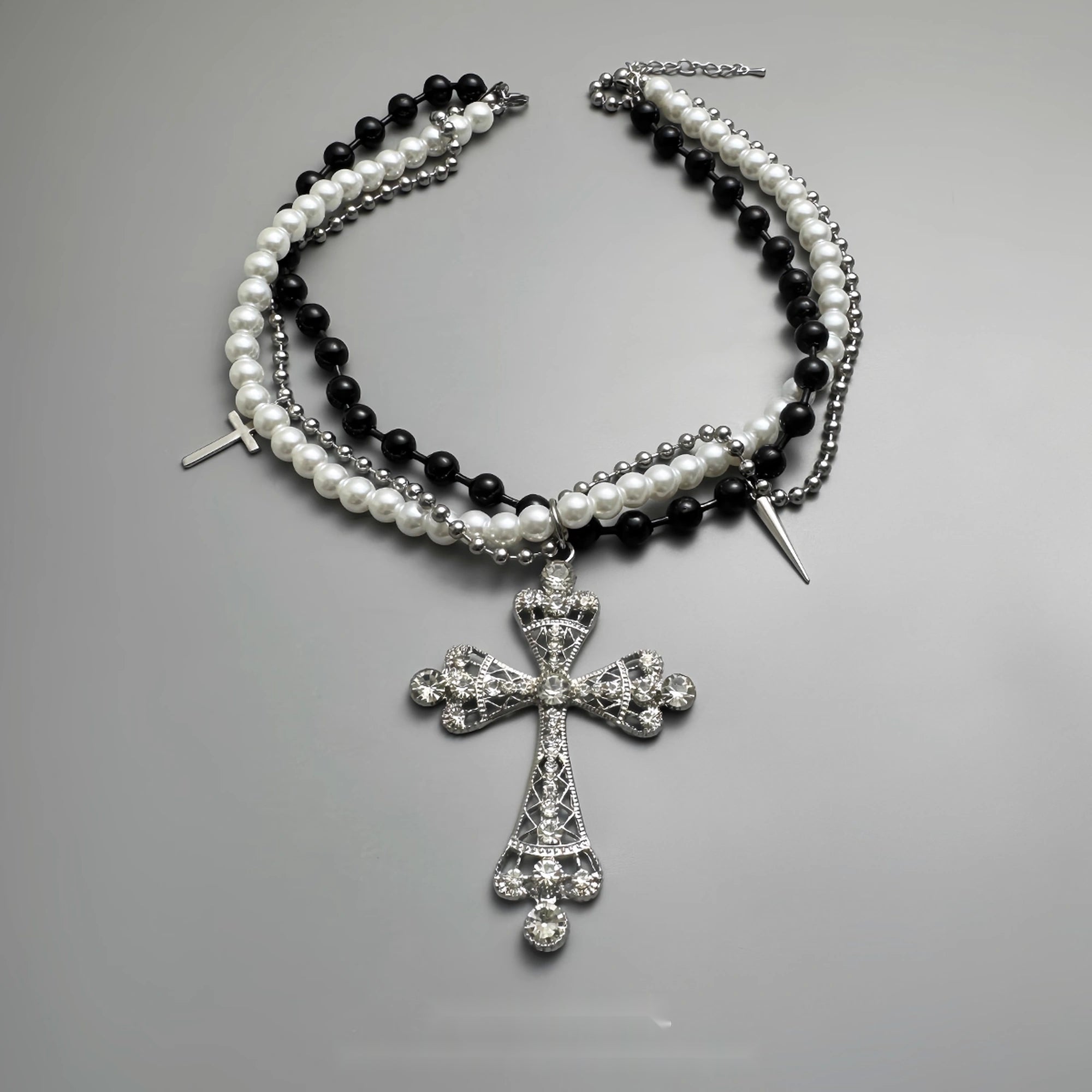 Accessories_Black_White_Cross_Beaded_Rivet_Fringe_Choker_Necklace_MISSTT