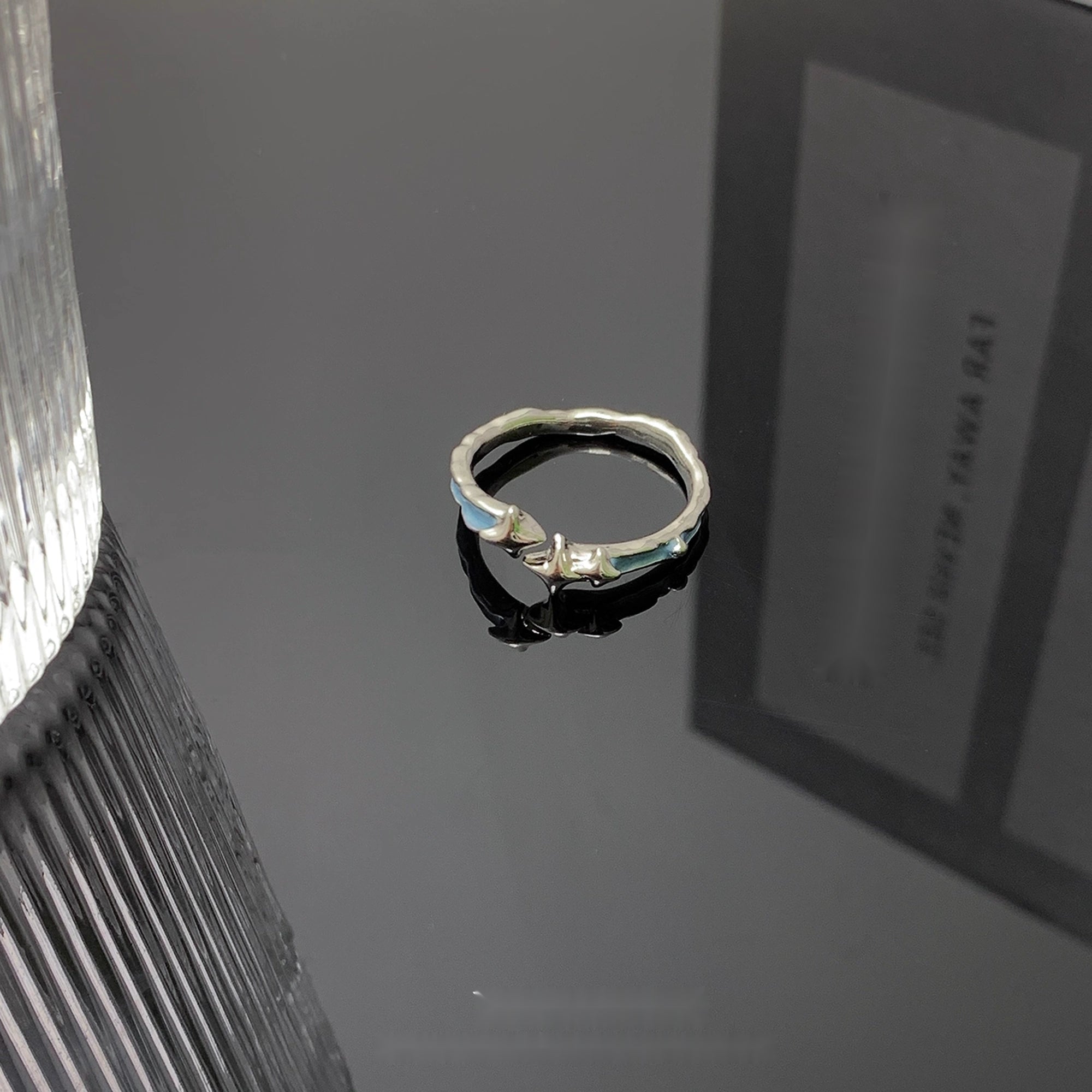Accessories_Blue_Star_Adjustable_Minimalist_Ring_MISSTT
