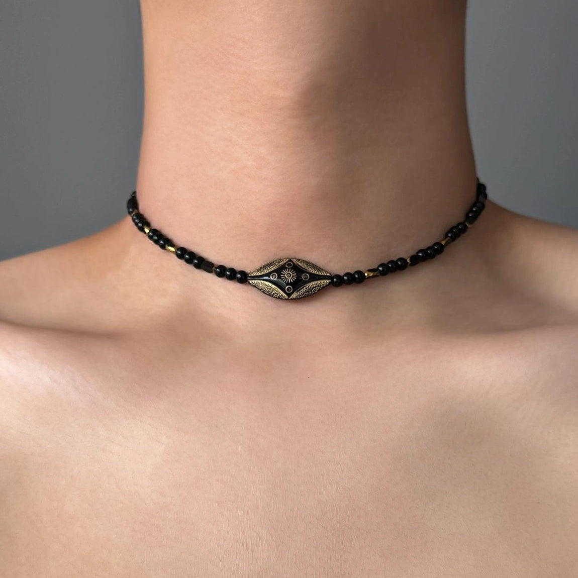 Accessories Bohemian Beaded Choker Necklace 
 V-neck 
 T-shirt 
 Long Sleeve