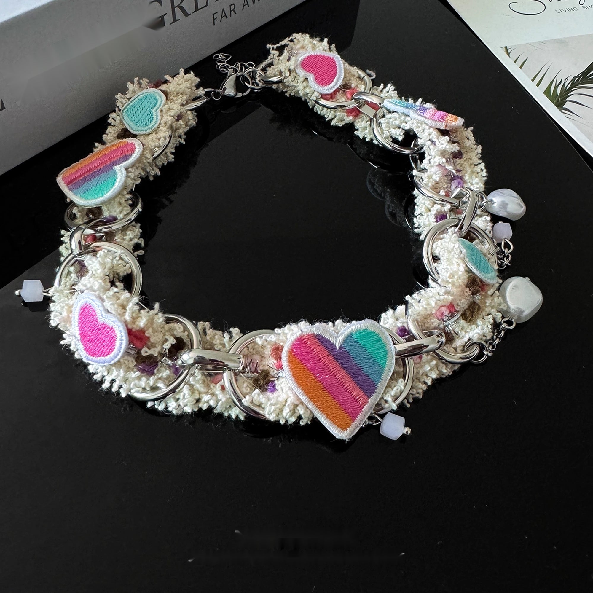Accessories_Colorful_Heart_Choker_Necklace_MISSTT