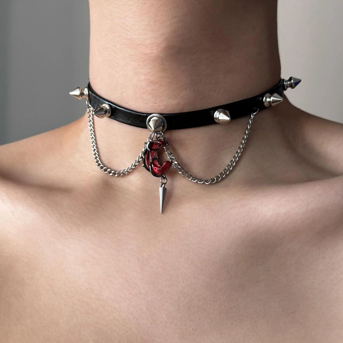 Accessories Crescent Rivet Fringe Choker Necklace