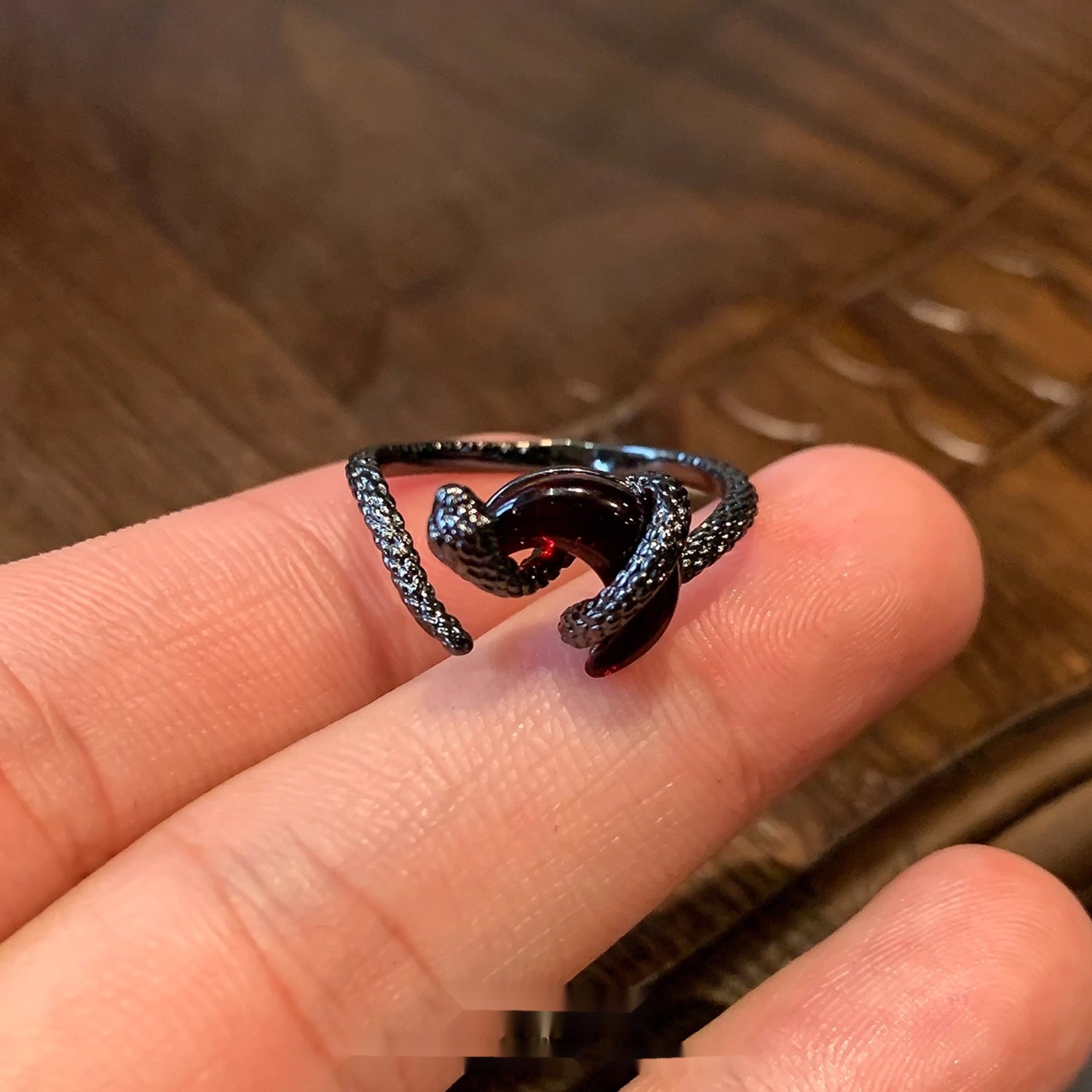 Accessories_Crimson_Serpent_Crescent_Ring_MISSTT