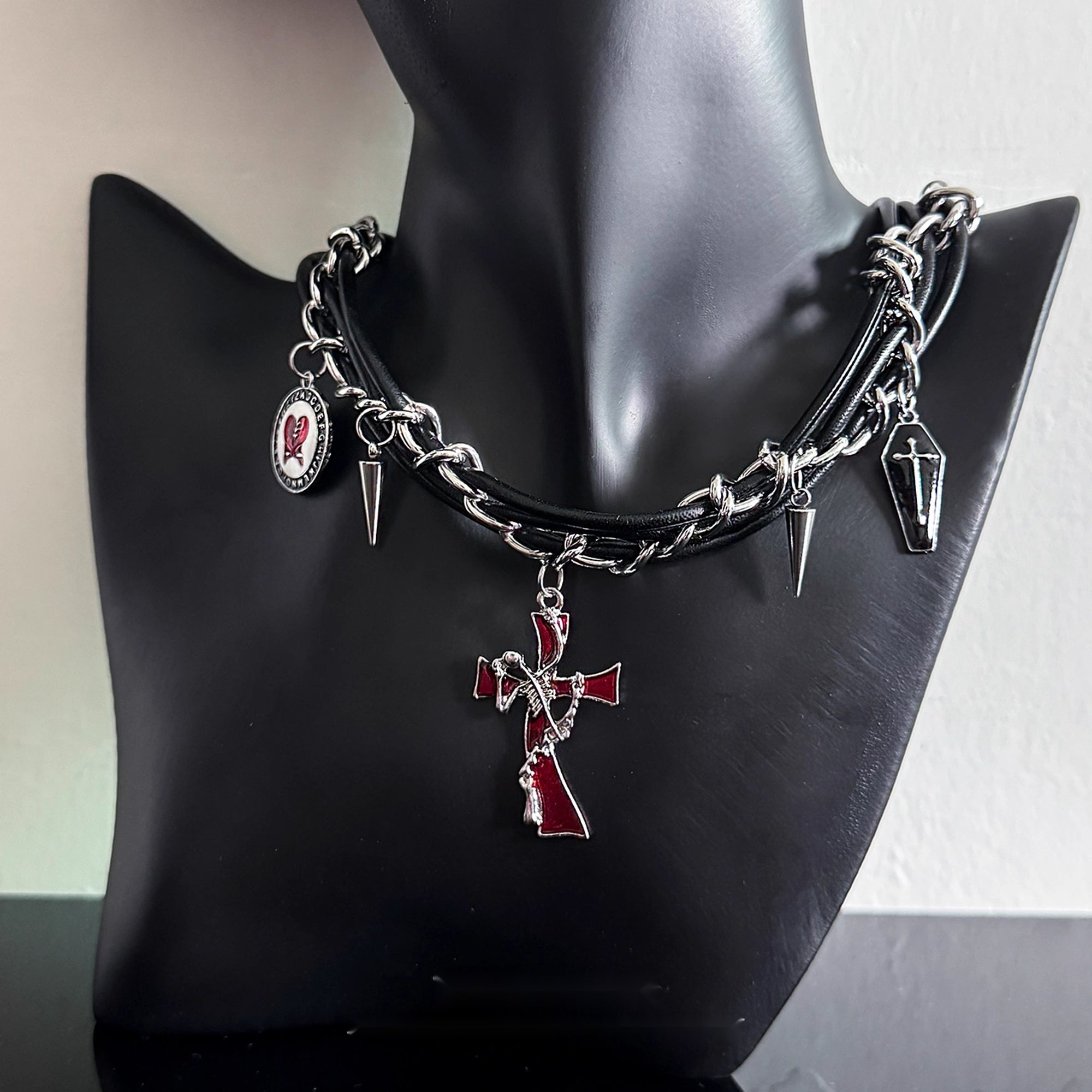 Accessories_Cross_Choker_Necklace_Punk_Gothic_Unisex_MISSTT