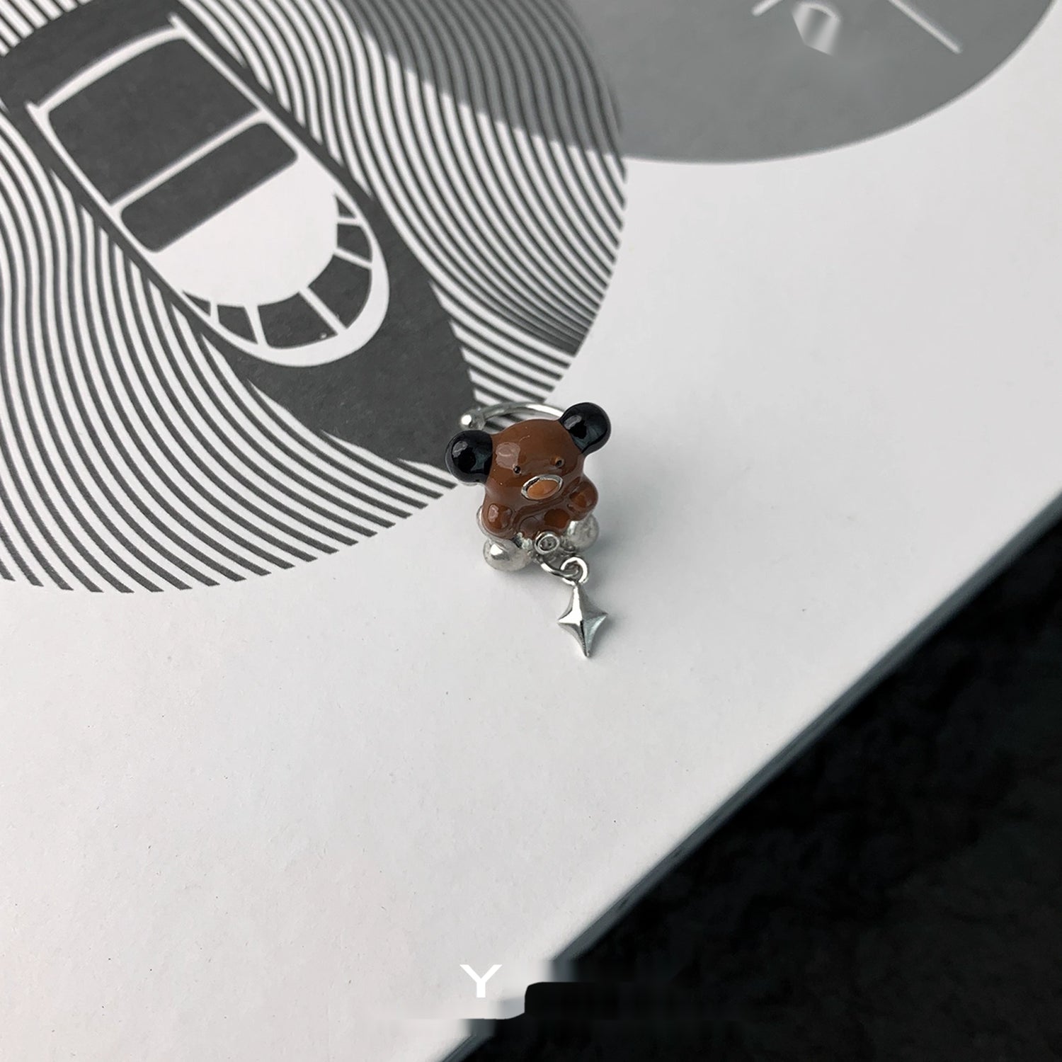 Accessories_Cute_Brown_Bear_Tassel_Ear_Clip_MISSTT
