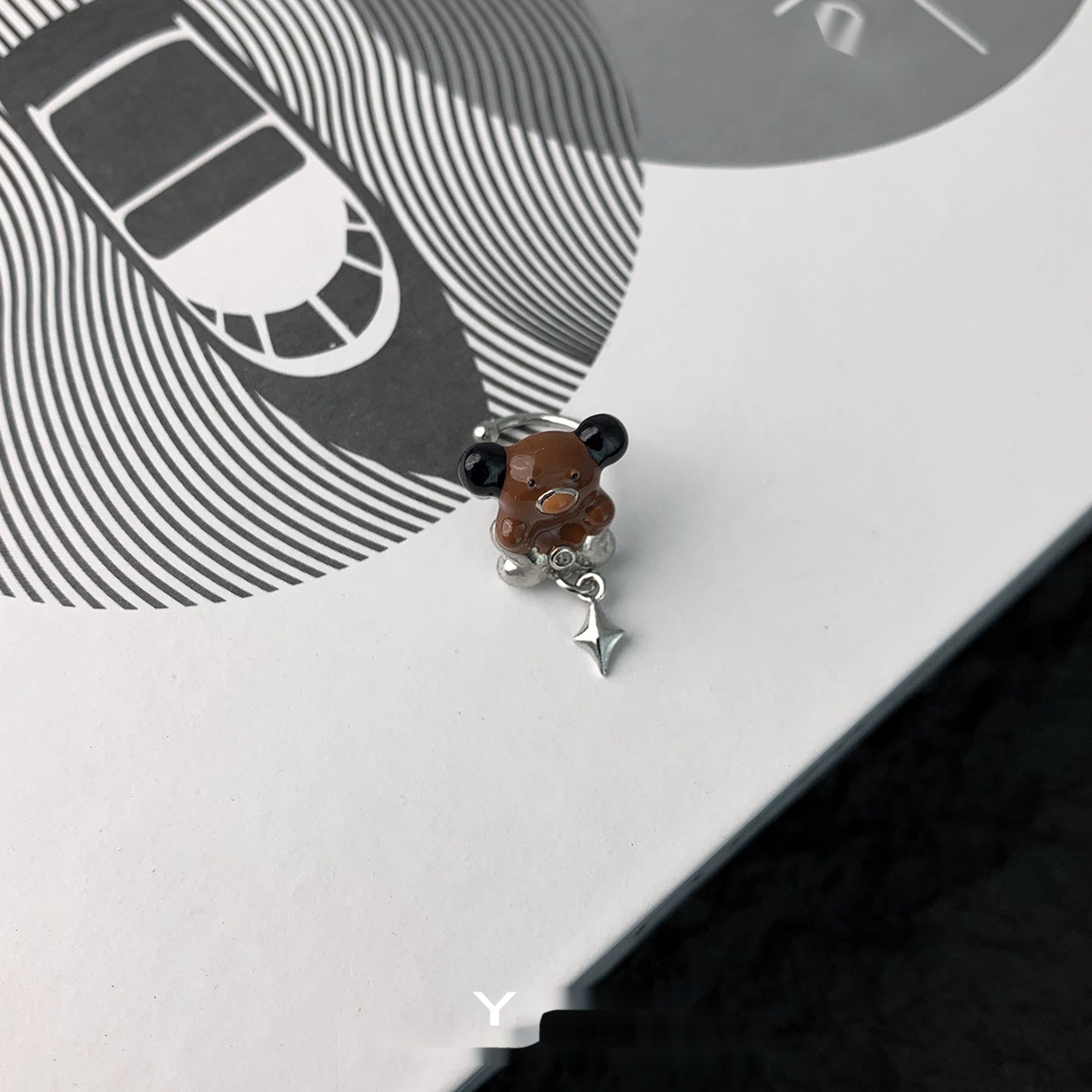 Accessories_Cute_Brown_Bear_Tassel_Ear_Clip_MISSTT