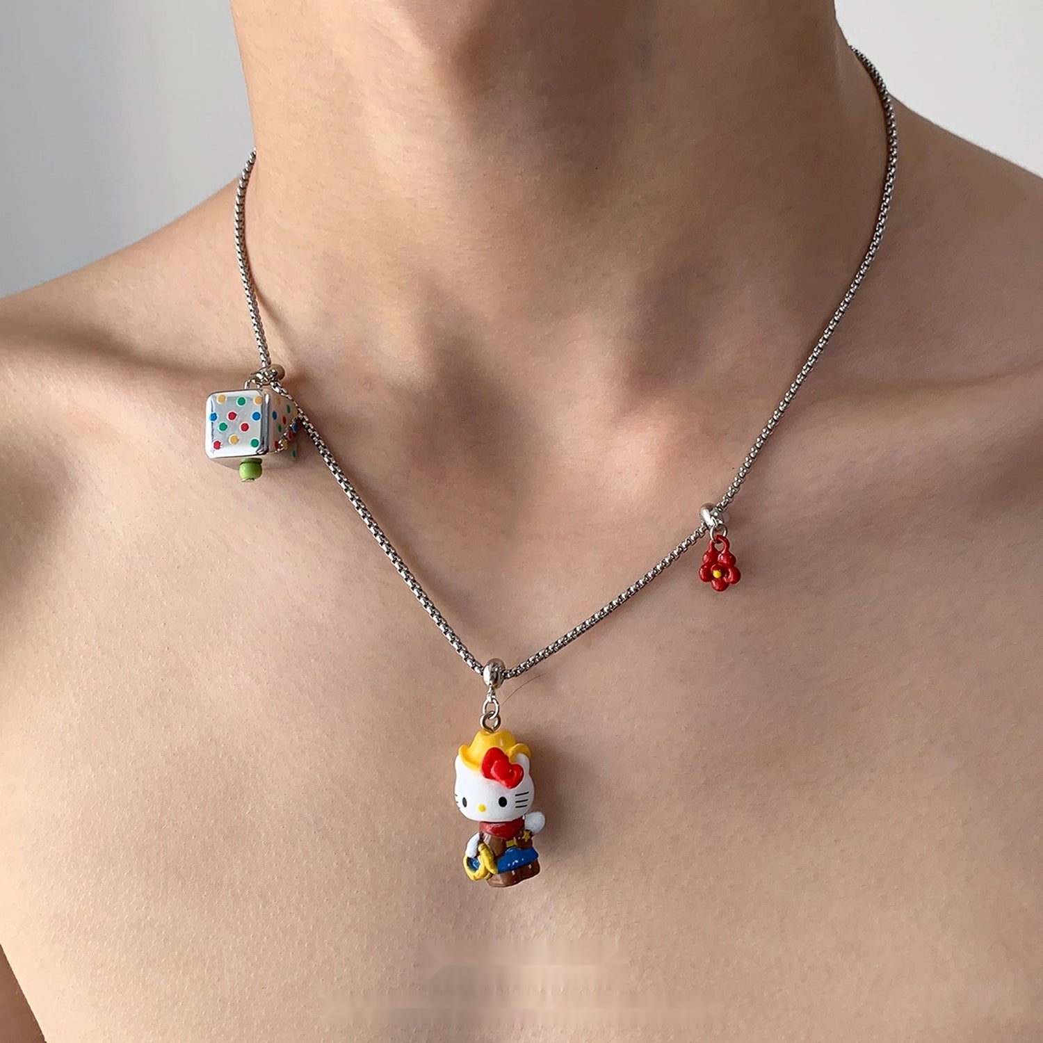 Accessories_Cute_Cartoon_Square_Kt_Cat_Pendant_Necklace_MISSTT