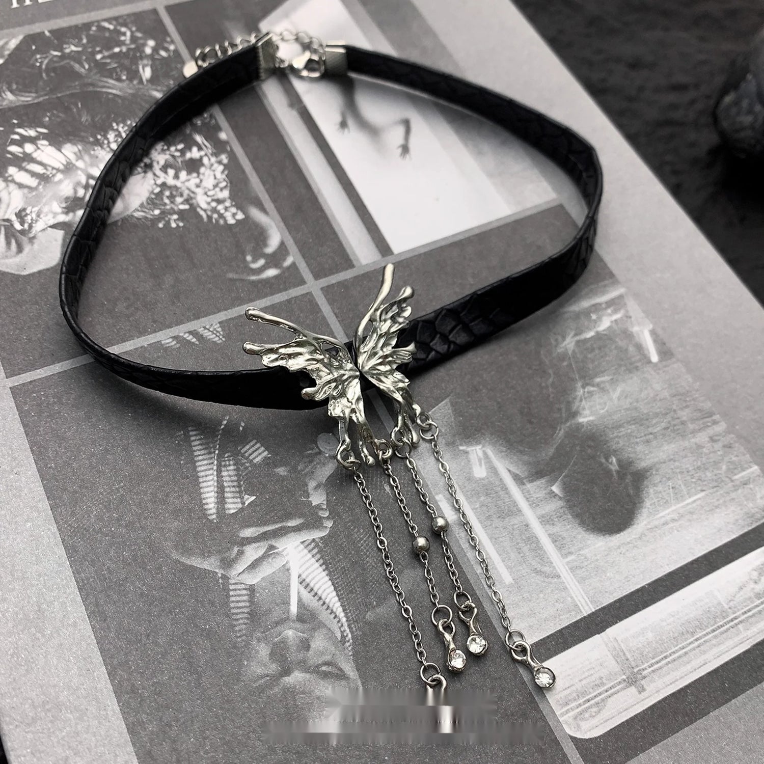 Accessories_Dark_Butterfly_Fringe_Leather_Choker_Necklace_MISSTT