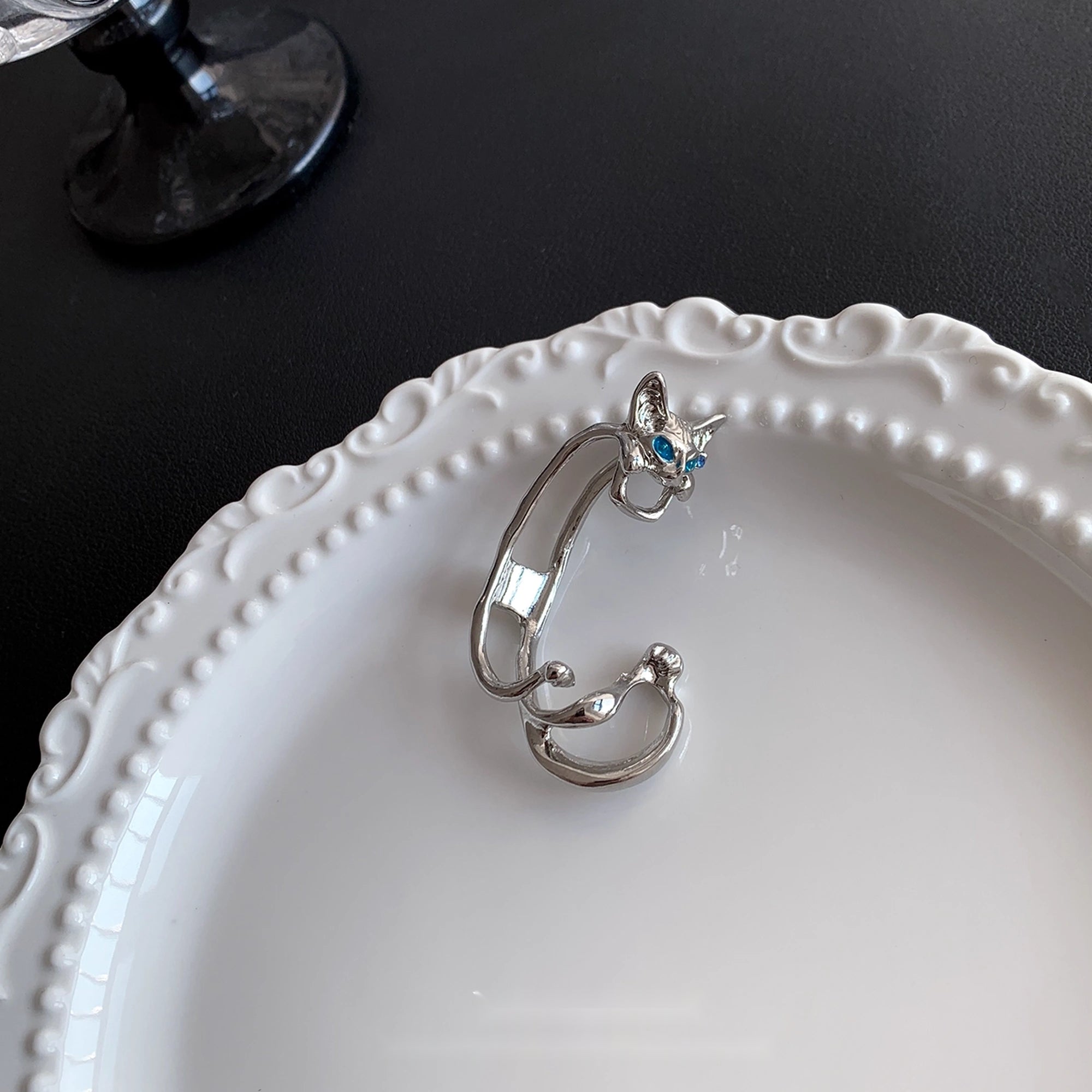 Accessories_Dark_Cat_Ear_Clip_Adjustable_Gothic_Ear_Cuffs_MISSTT