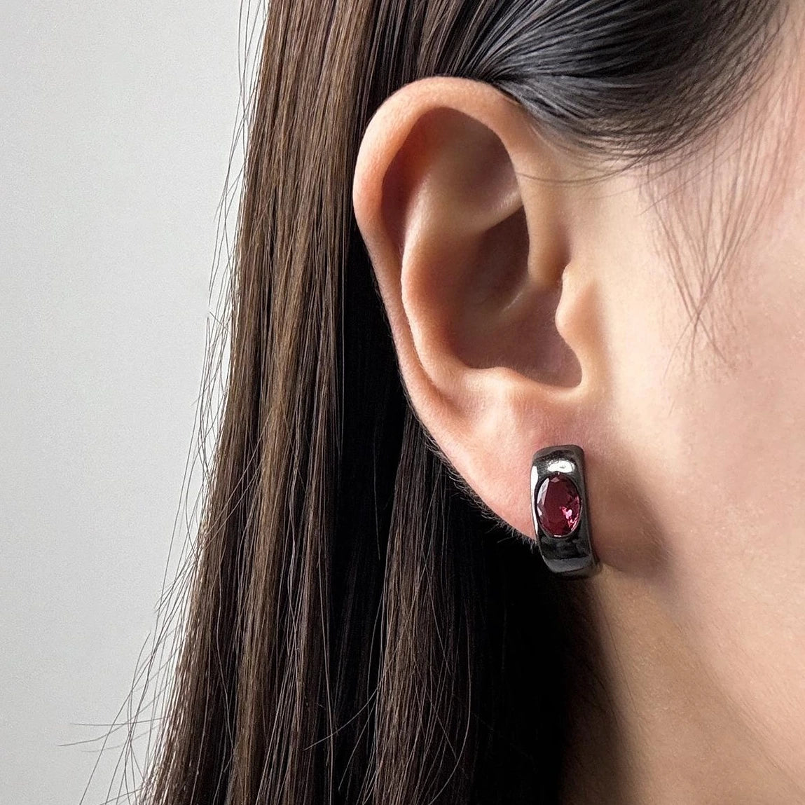Accessories Dark Zircon Gunmetal Ear Cuff