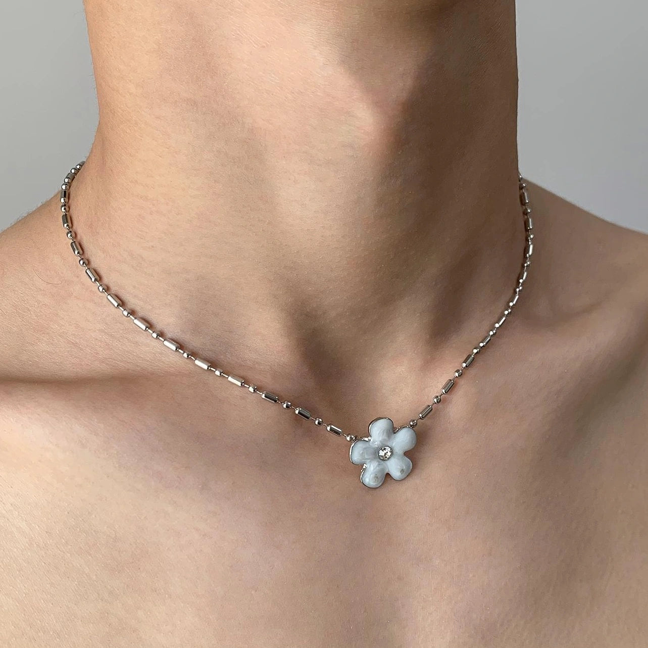 Accessories Delicate Floral Enamel Beaded Necklace