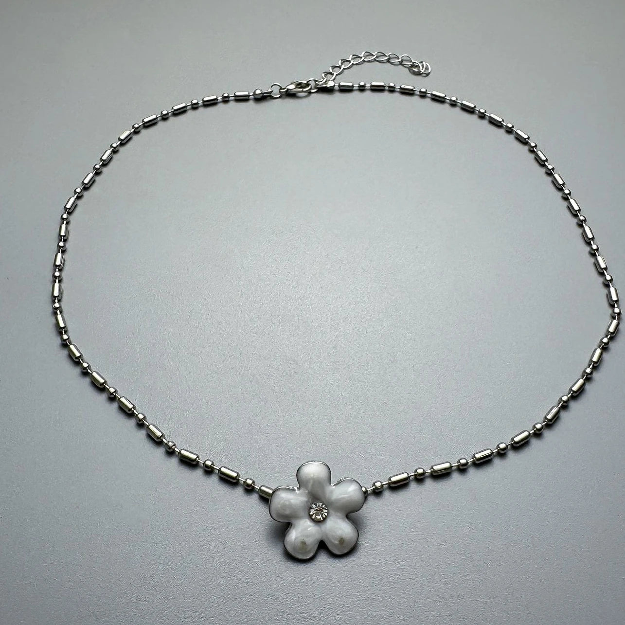 Accessories Delicate Floral Enamel Beaded Necklace