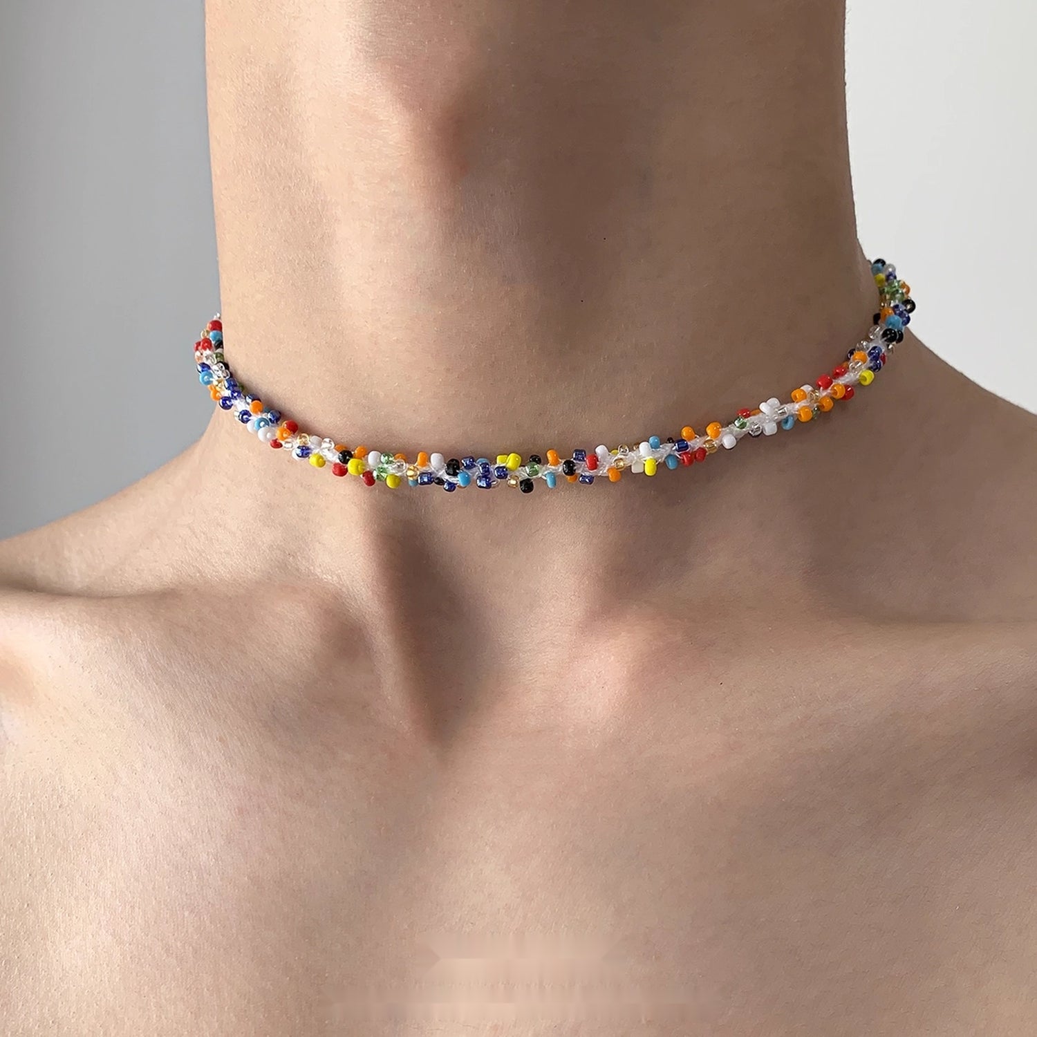 Accessories_Dopamine_Colorful_Beaded_Fluffy_Choker_MISSTT