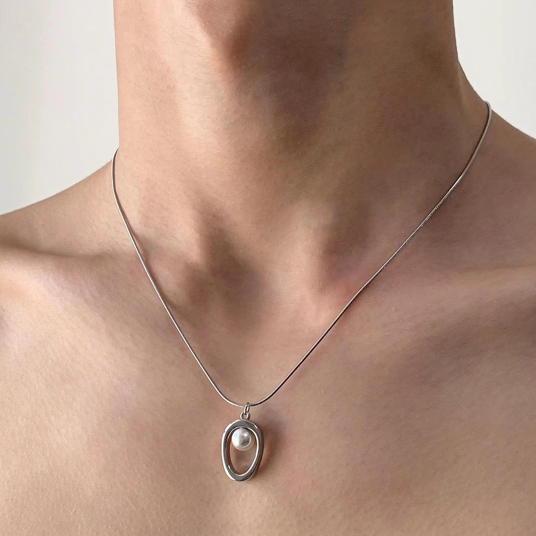 Accessories Elegant Hollow Teardrop Pearl Pendant Necklace