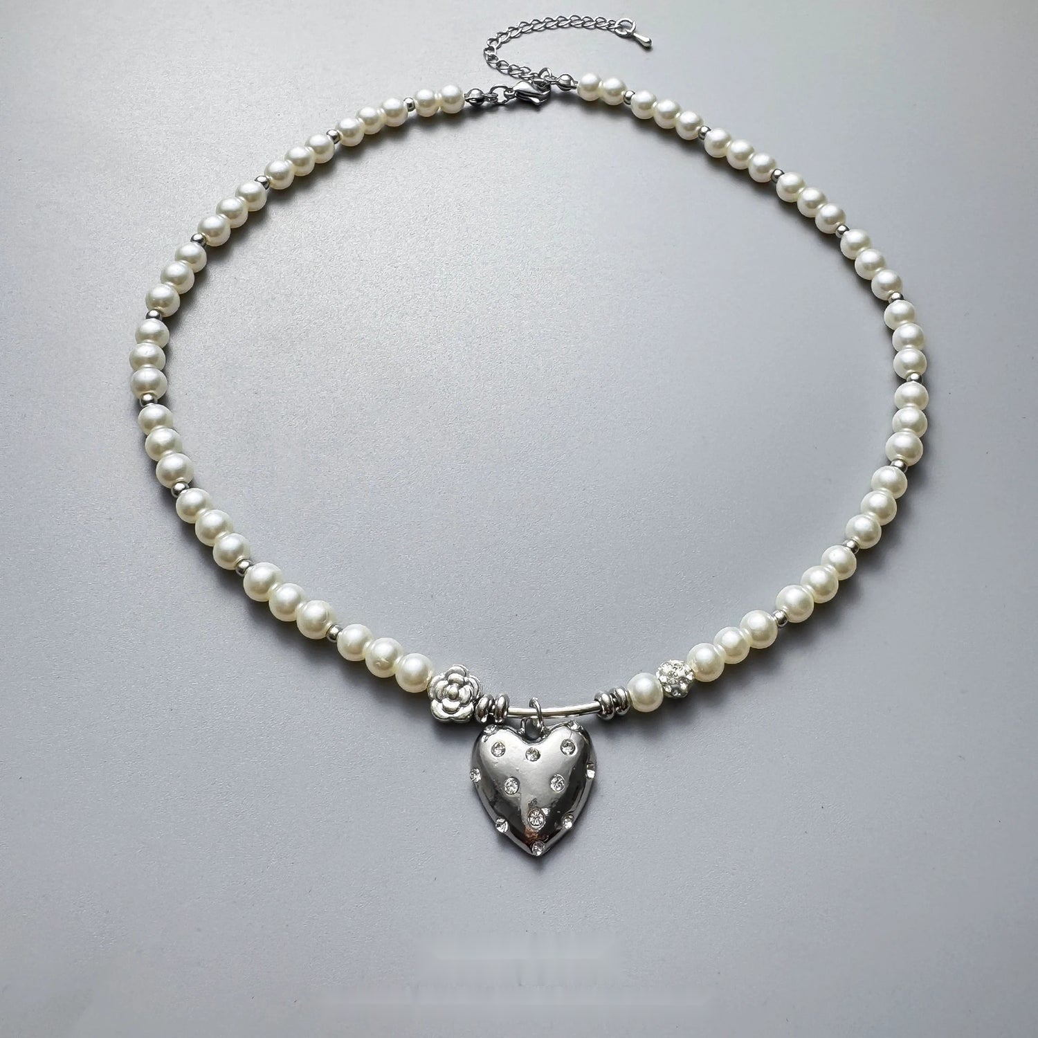 Accessories_Elegant_Pearl_Choker_Necklace_MISSTT