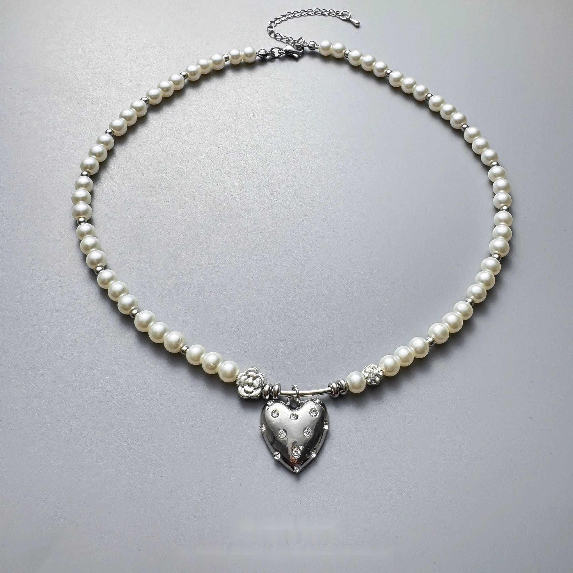 Accessories_Elegant_Pearl_Choker_Necklace_MISSTT