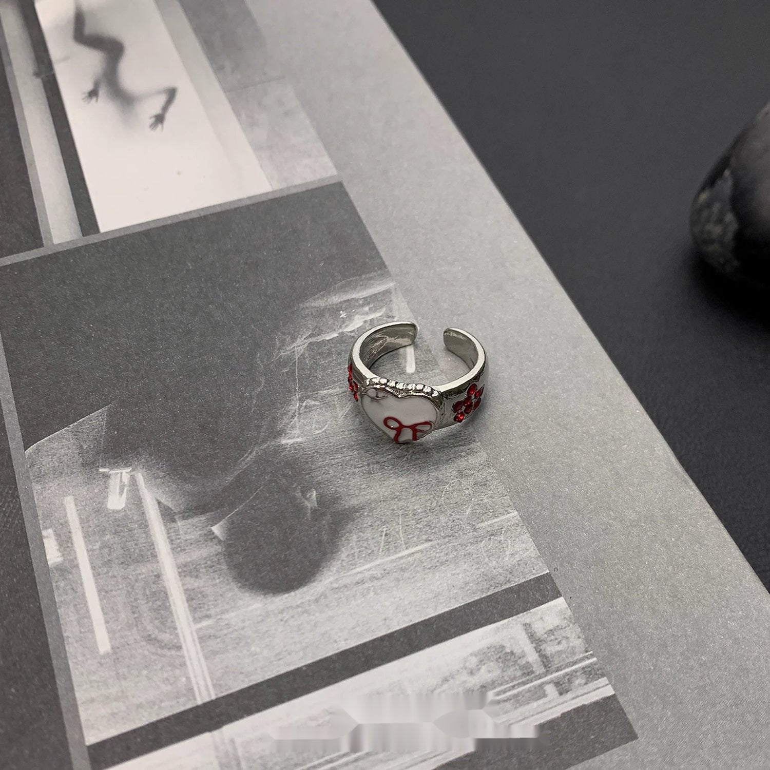 Accessories_French_Retro_Red_Bow_Adjustable_Ring_MISSTT