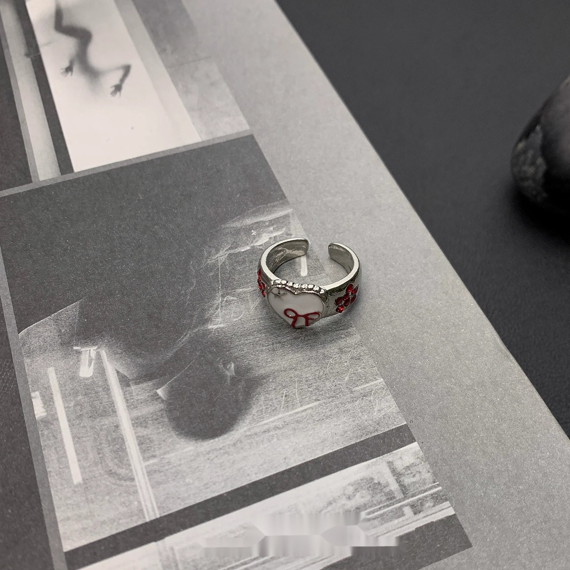 Accessories_French_Retro_Red_Bow_Adjustable_Ring_MISSTT